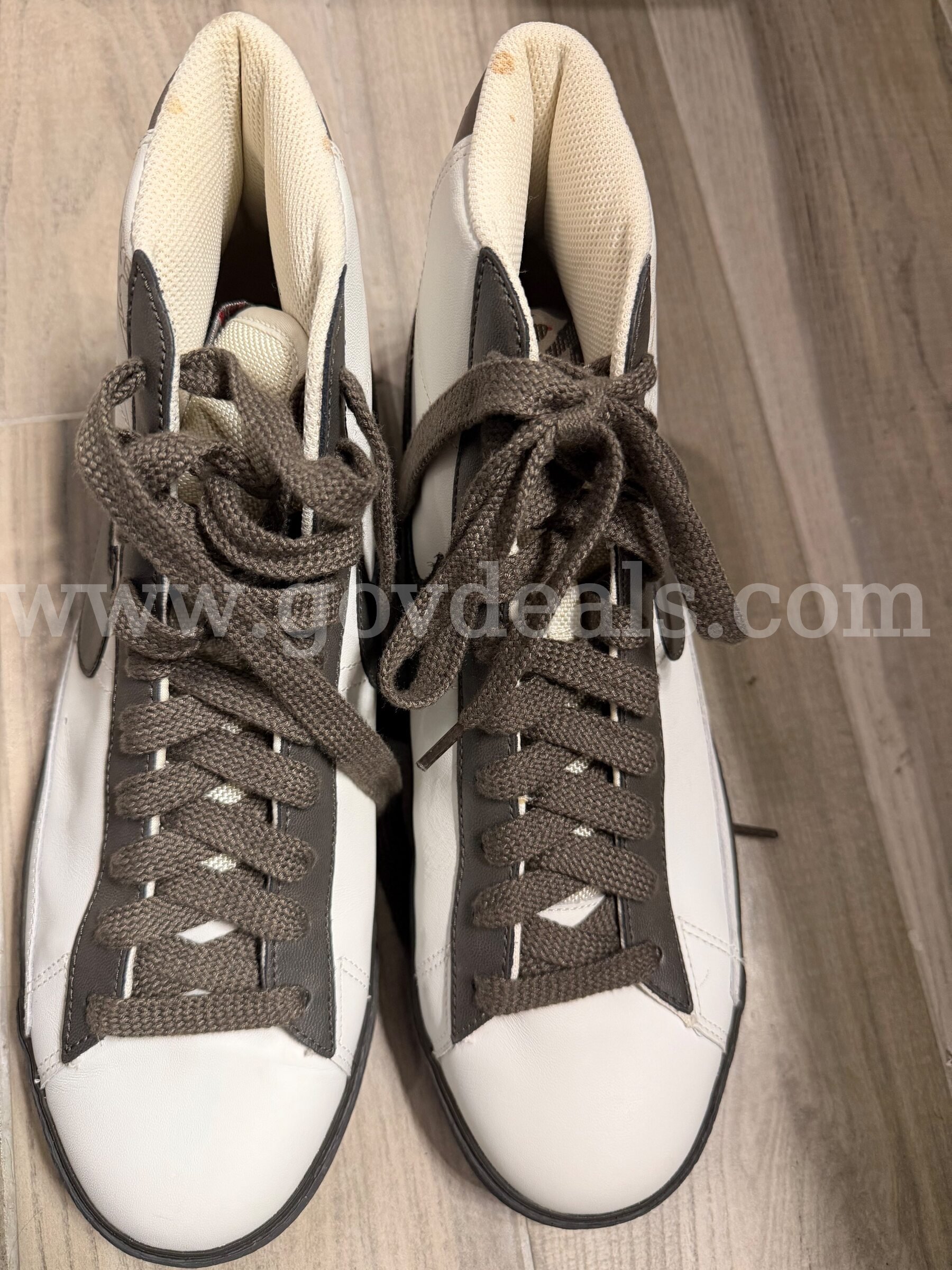 RARE/VINTAGE NIKE Blazer High Premium 'Swan' SNEAKERS STYLE 312457-101 MEN'S SIZE 12 *WILL SHIP*  101 Government Surplus Auction - Photo #3