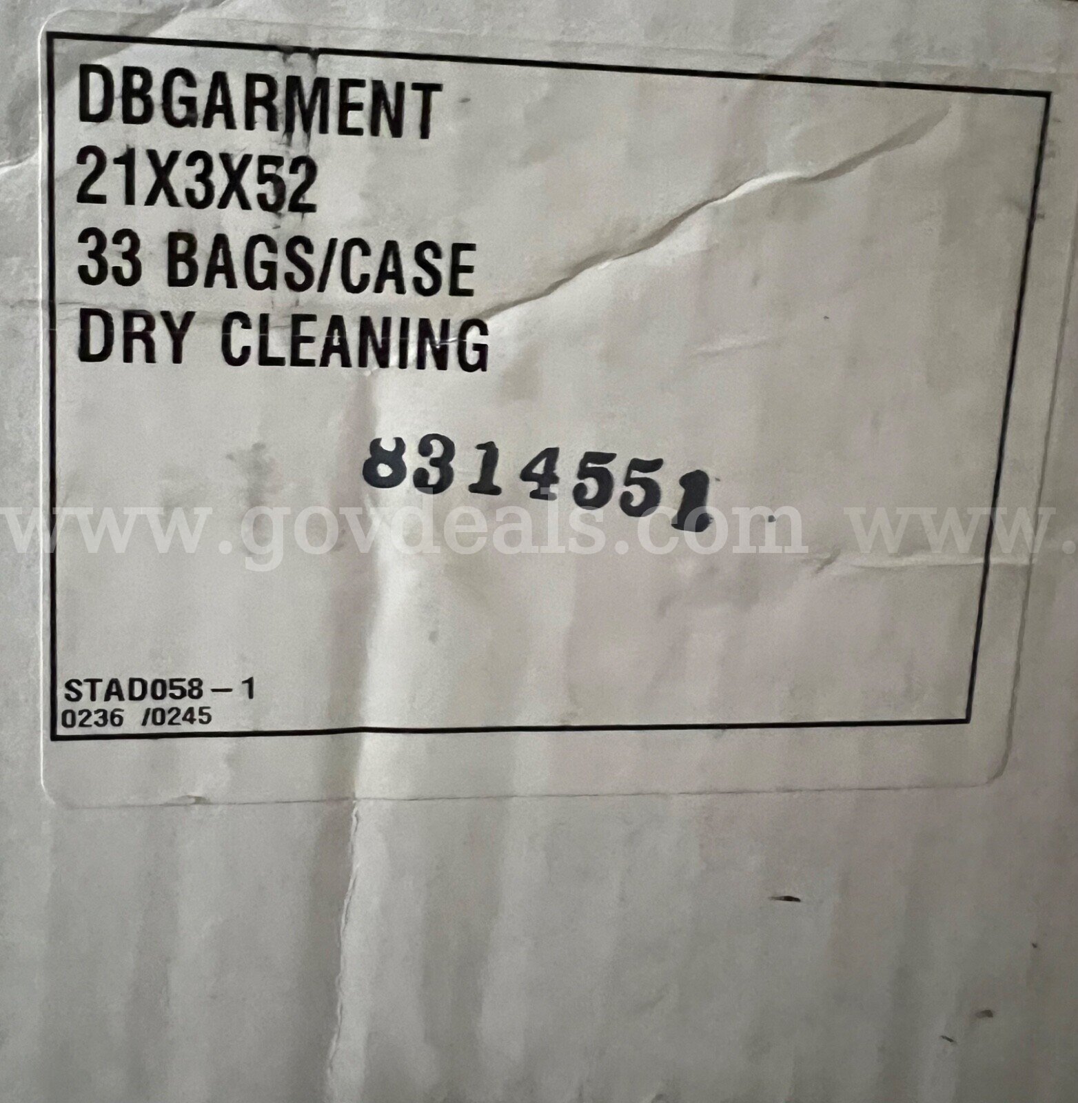 DBGARMENT COMMERCIAL PACK OF 33 BAGS/CASE SIZE 21X3X52 DRY CLEANING NEW IN BOX*WILL SHIP* Case  Government Surplus Auction - Photo #4
