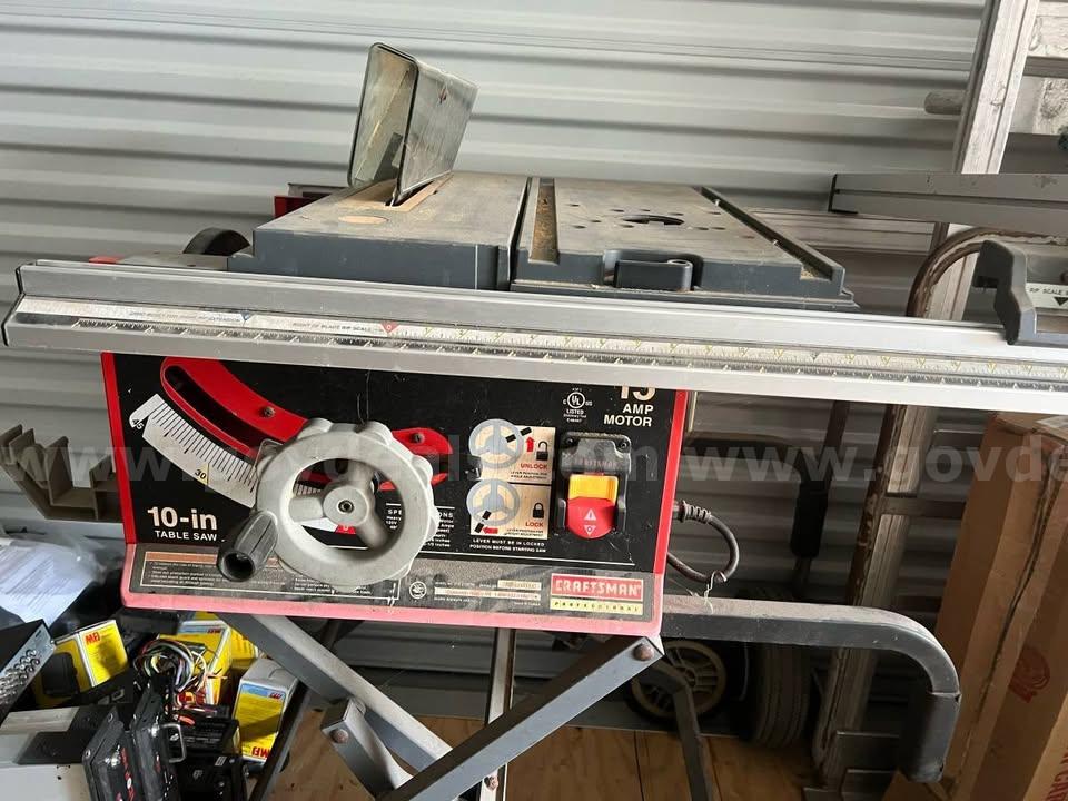 Craftsman 10” table saw Excellent condition 15 AMP MOTOR   Government Surplus Auction - Primary Photo