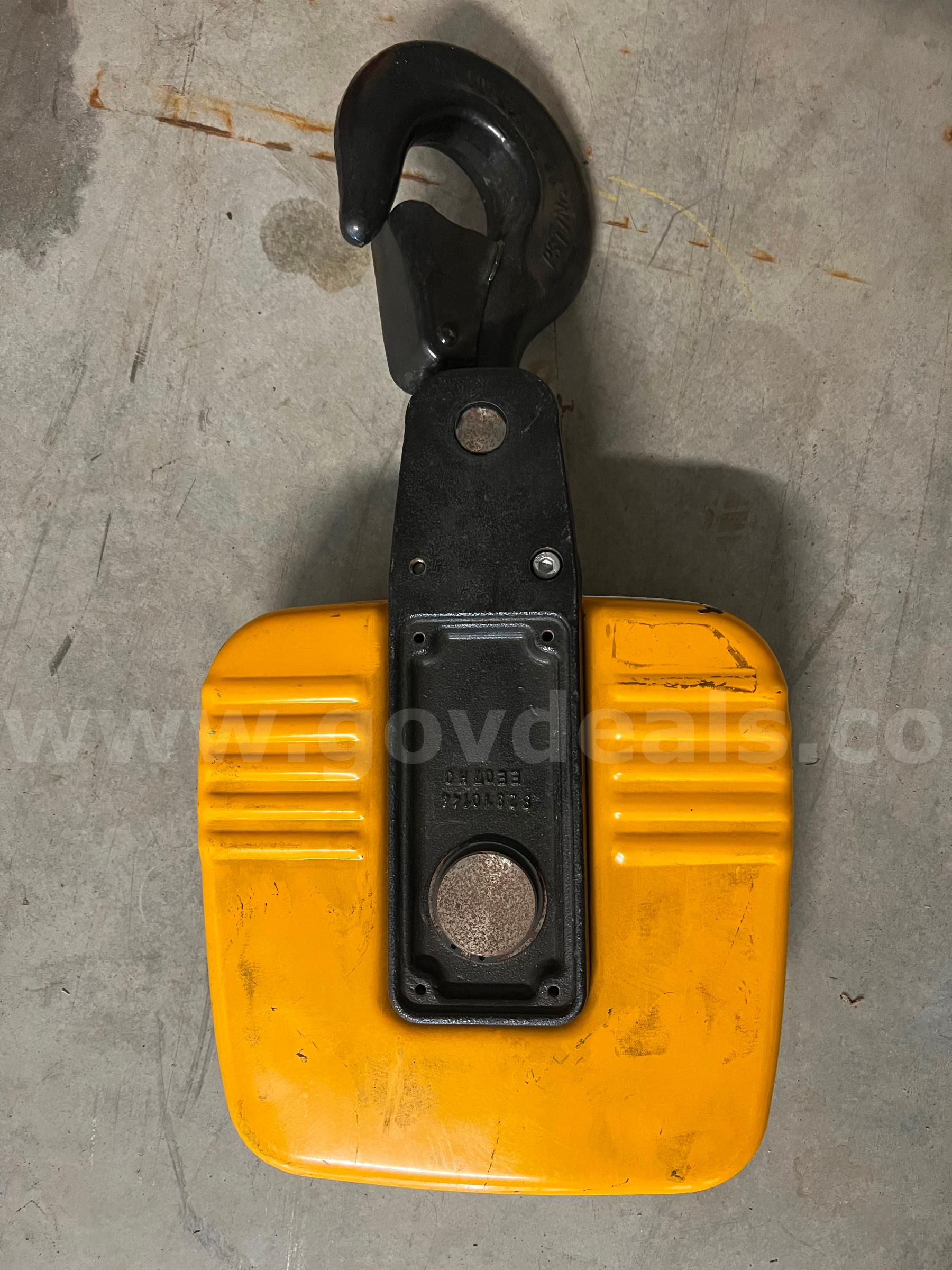 Chain host with hook lightly used   Government Surplus Auction - Photo #2