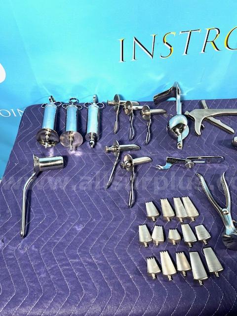 Lot of OB/GYN Examination & Surgical Instruments (AS75)   Government Surplus Auction - Photo #3
