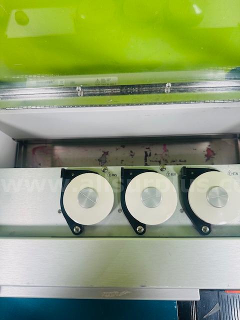 Siemens Hematek 4488C Hematology Slide Stainer – SN: 4488C202798 (C165)  4488C Government Surplus Auction - Photo #3