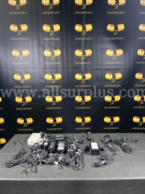 Lot of various power supplies (AS168)  AS168 Government Surplus Auction - Primary Photo