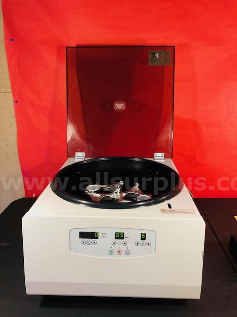 METOS/KOREA HQ-6000 TABLE TOP CENTRIFUGE (T1359)   Government Surplus Auction - Primary Photo