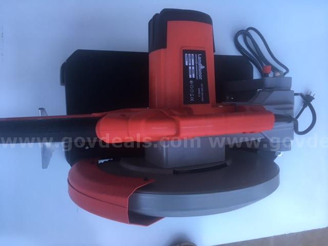 14in Blade, 2800W  Cutting Machine, 0-45 Degrees Adjustable Angle Miter Saw  2800W Government Surplus Auction - Photo #2