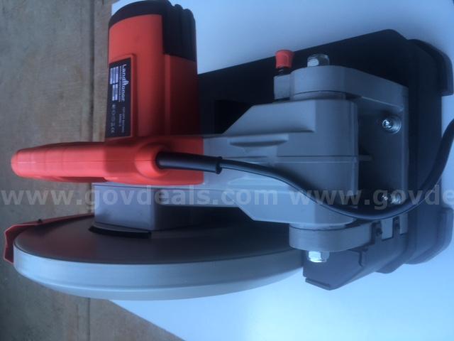 14in Blade, 2800W  Cutting Machine, 0-45 Degrees Adjustable Angle Miter Saw  2800W Government Surplus Auction - Photo #3