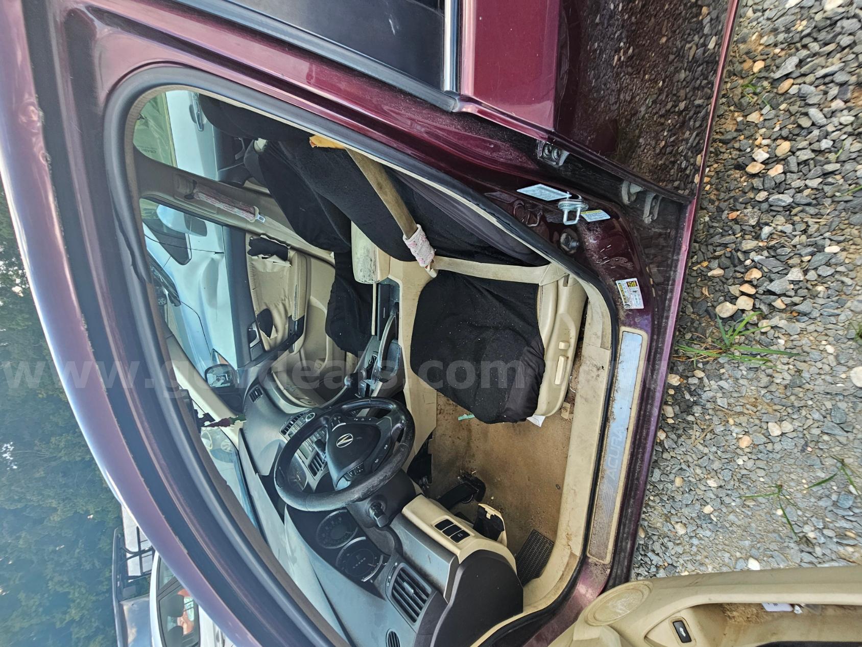 2010 Acura TSX 5-Speed AT with Tech Package Acura TSX Government Surplus Auction - Photo #3