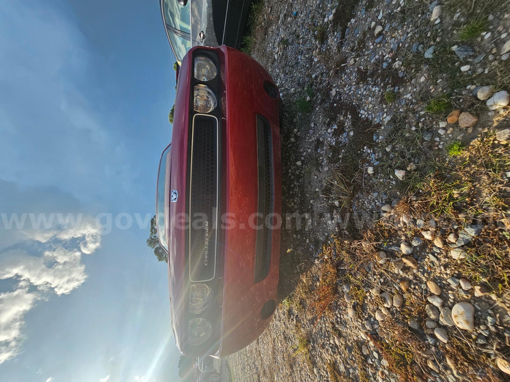 2010 Dodge Challenger Dodge Challenger Government Surplus Auction - Photo #2