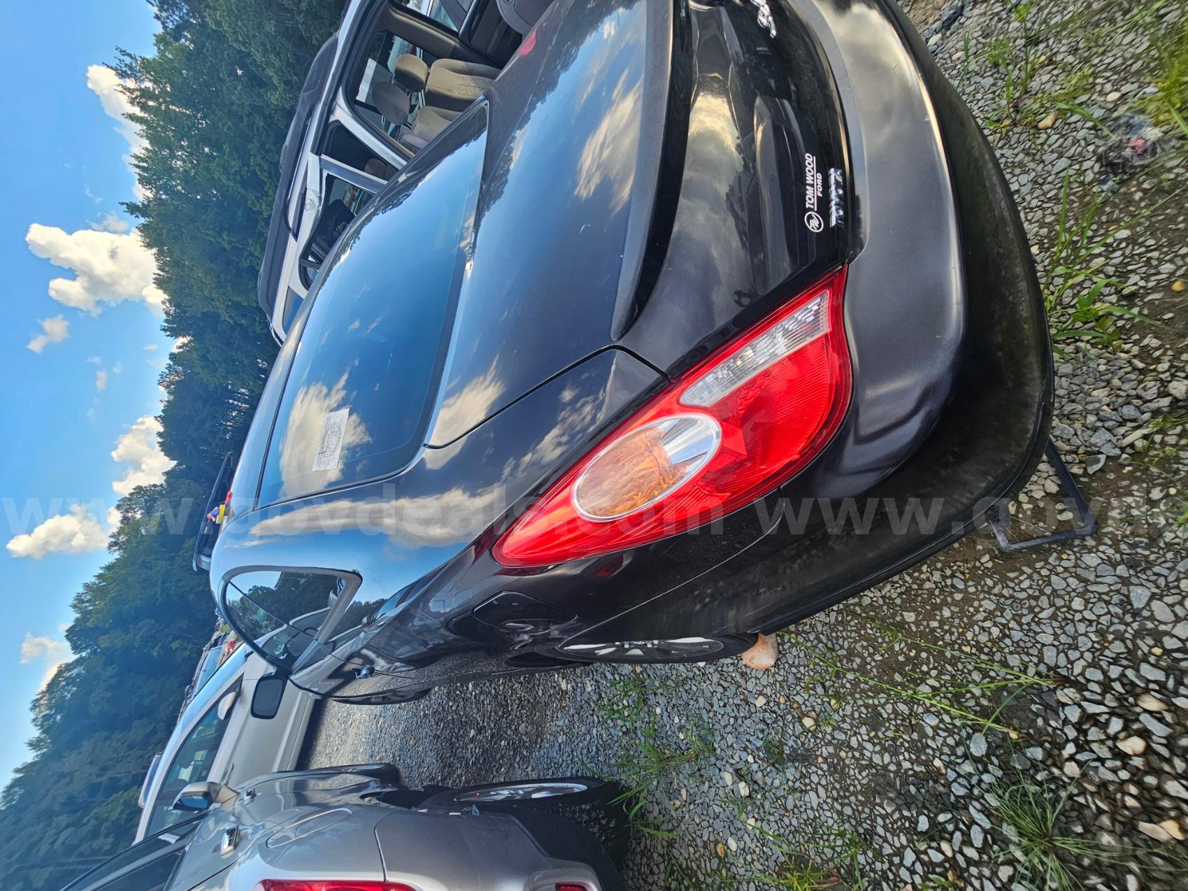 2006 Toyota Camry Solara SLE Toyota Camry Government Surplus Auction - Photo #4