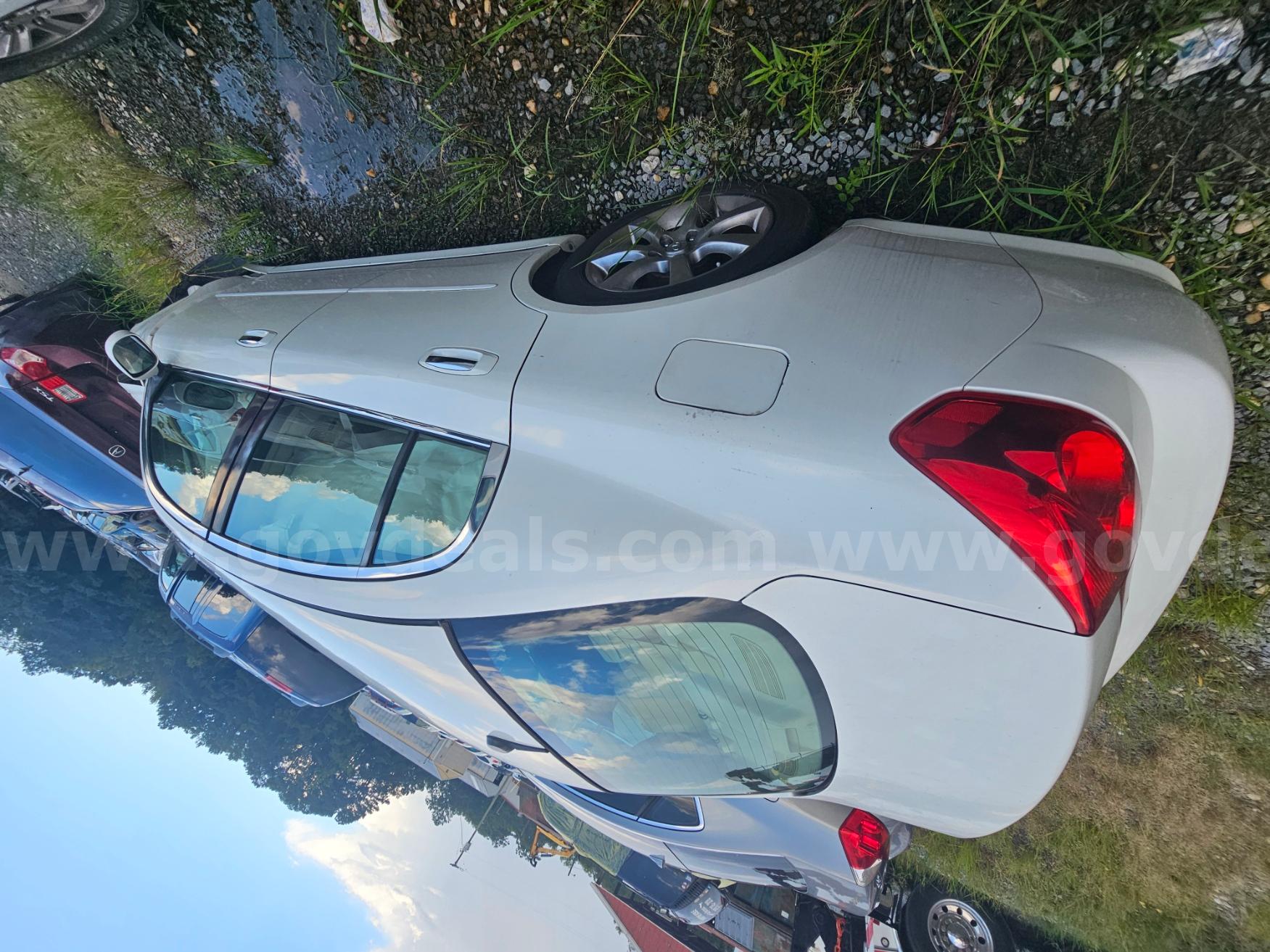 2005 Infiniti G35 Sedan Infiniti G35 Government Surplus Auction - Photo #5