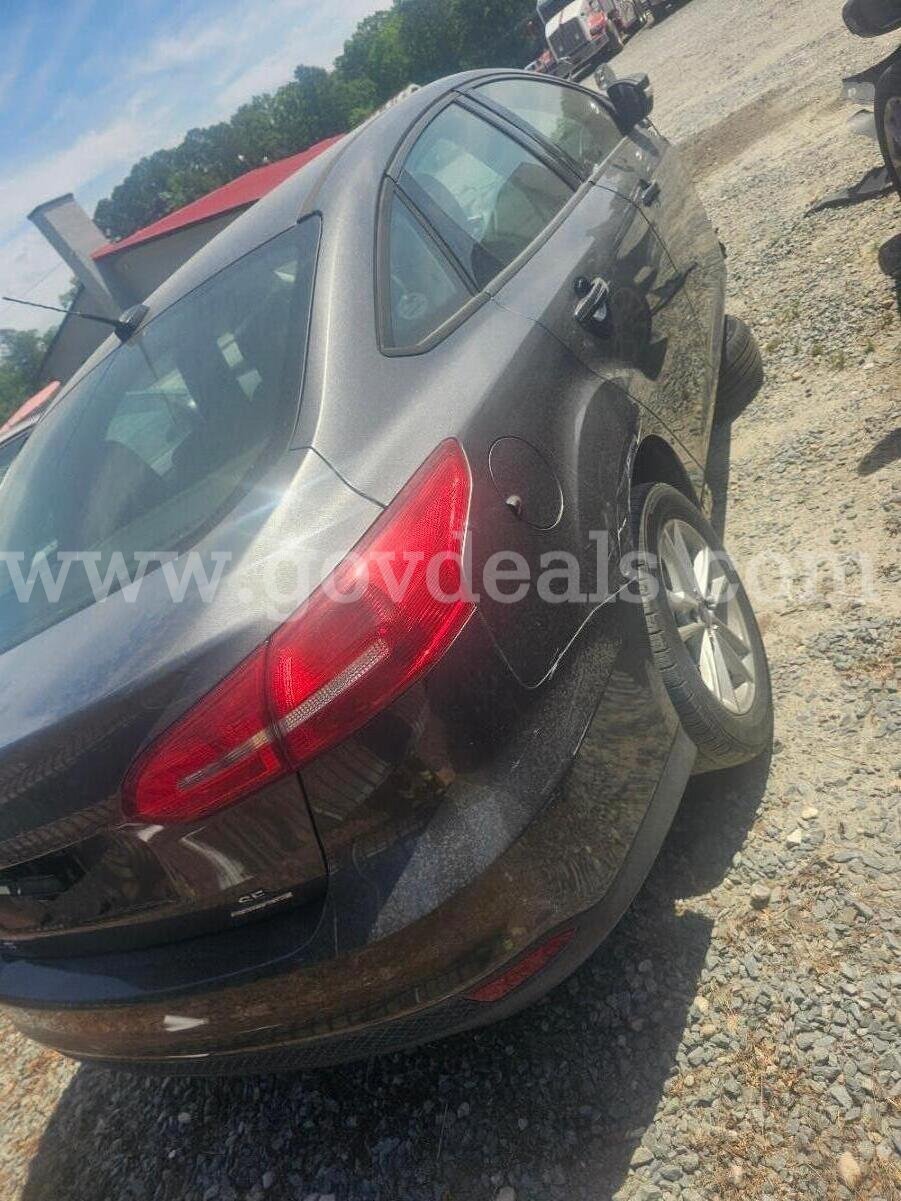 2015 Ford Focus Ford Focus Government Surplus Auction - Photo #4