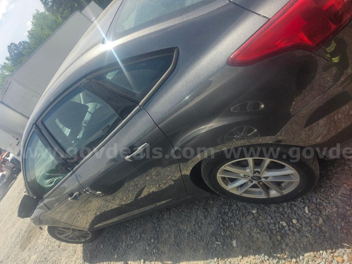 2015 Ford Focus Ford Focus Government Surplus Auction - Photo #5