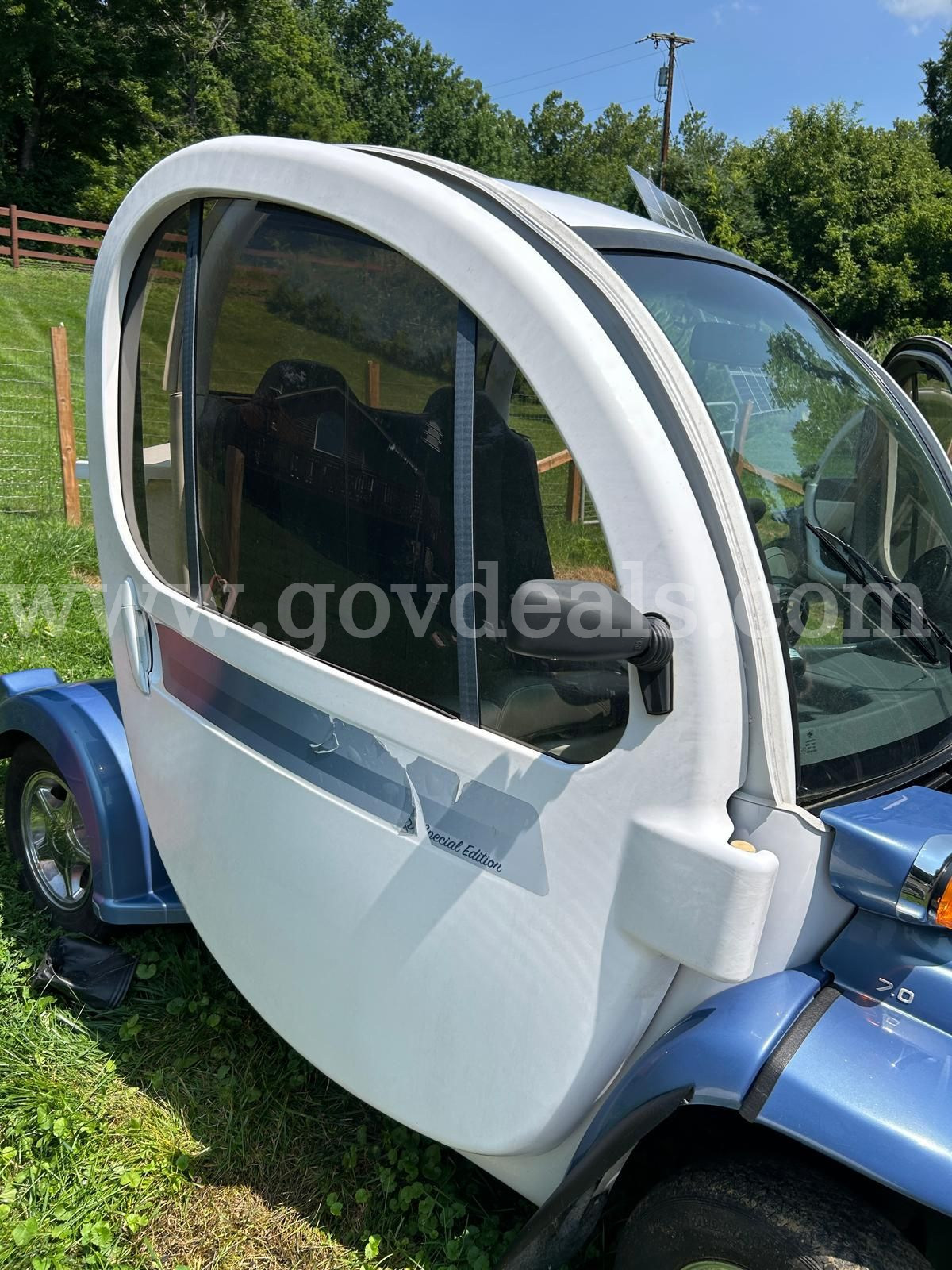 2008 GEM Special Edition E2 LSV Polaris GEM Special Edition E2 Government Surplus Auction - Photo #3