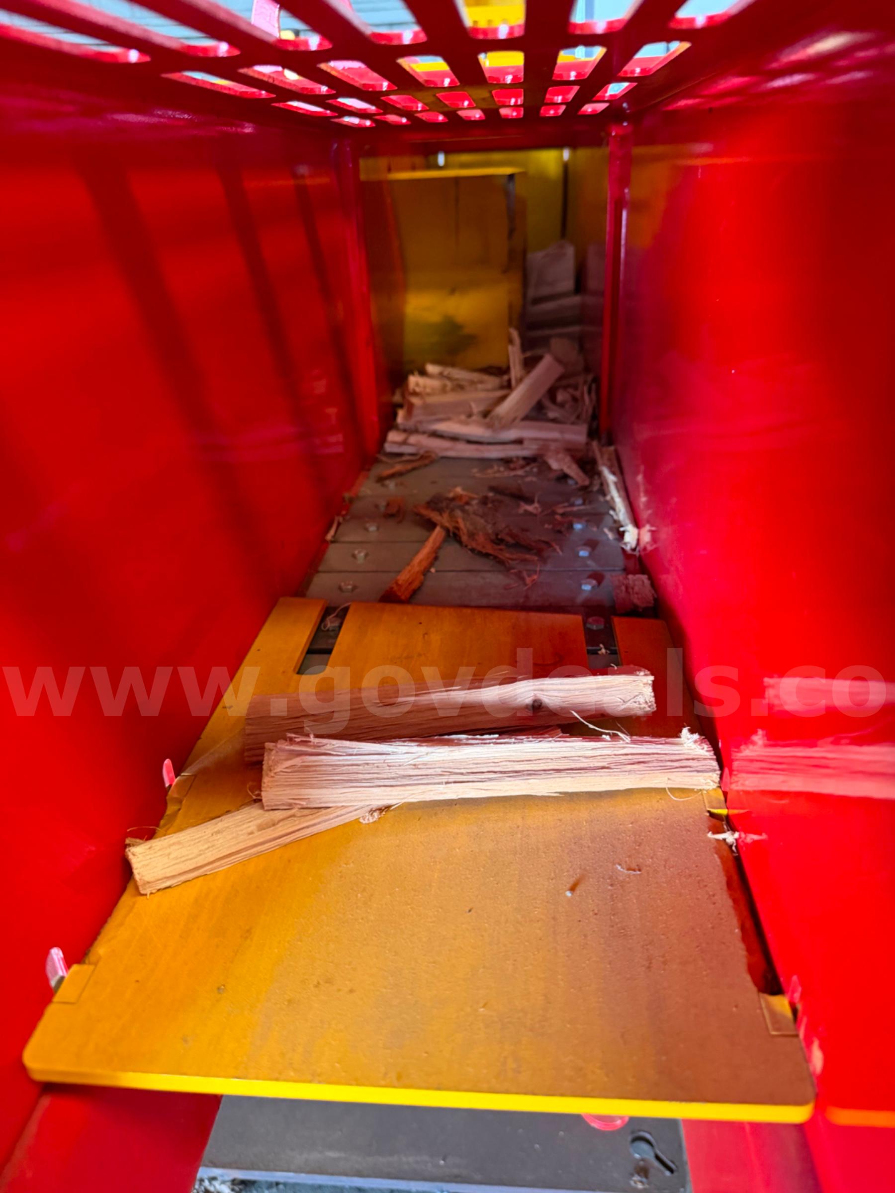 New Rabaud portable kindling making machine xyloflam 200/250 with Honda motor Rabaud 200 Government Surplus Auction - Photo #4