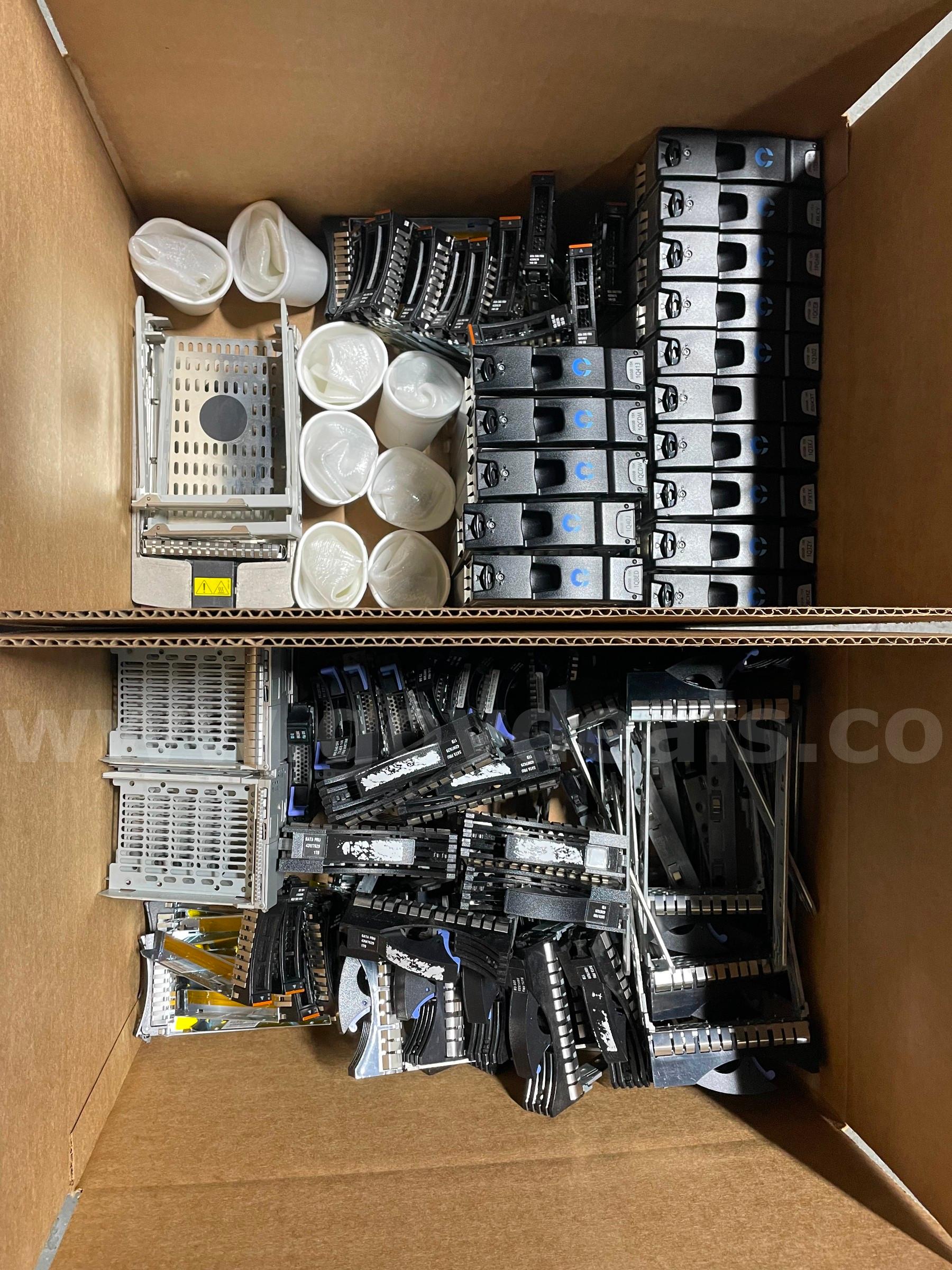 Lot of 124 Hard Drive Caddies & Carriers – IBM, Lenovo, Sun, HP, XYR Server HDD Trays HP 124 Government Surplus Auction - Primary Photo