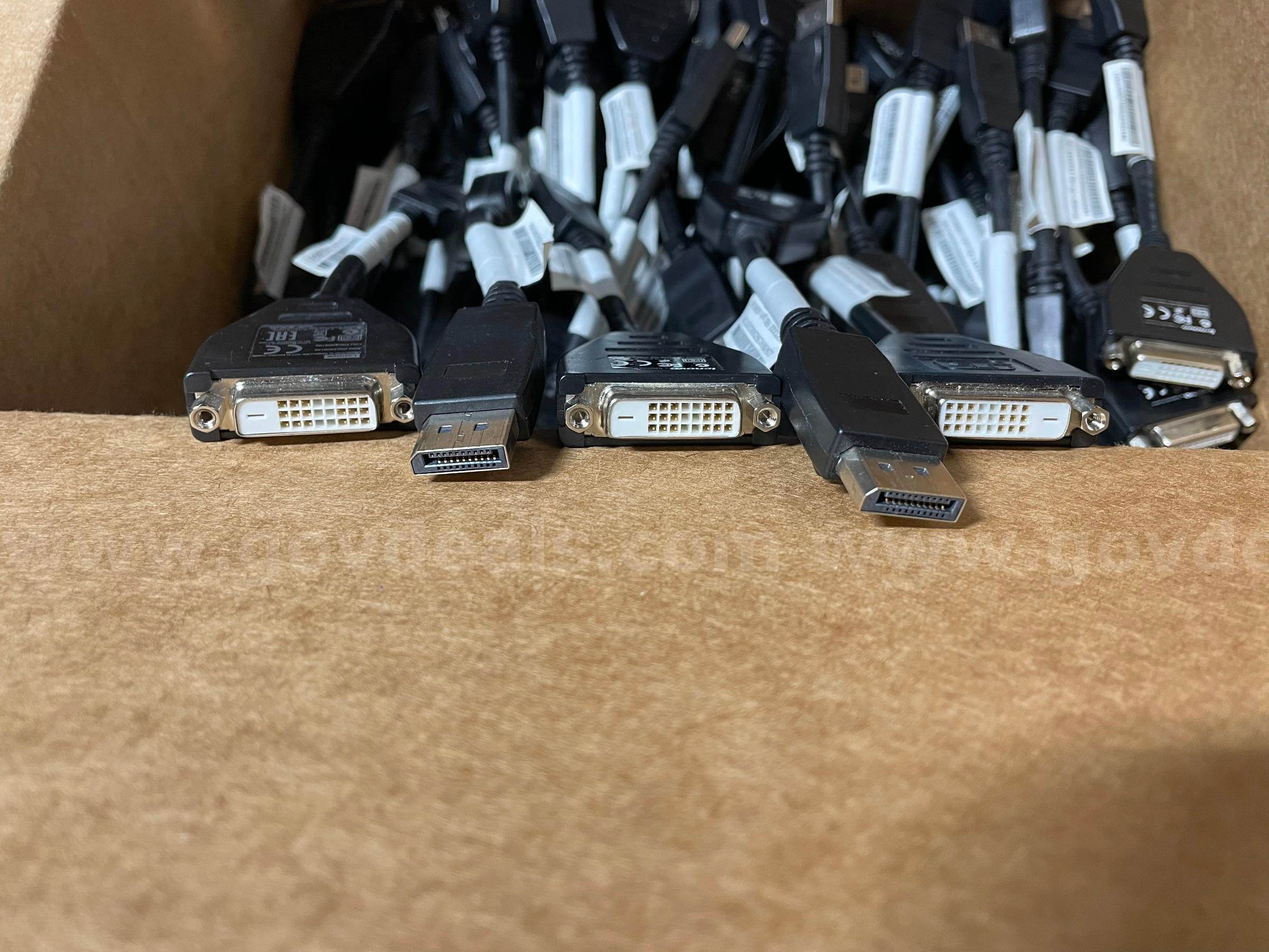 Lot of 222 Lenovo / IBM DisplayPort to DVI Adapters – FRU 43N9160 – Used Lenovo 222 Government Surplus Auction - Photo #4