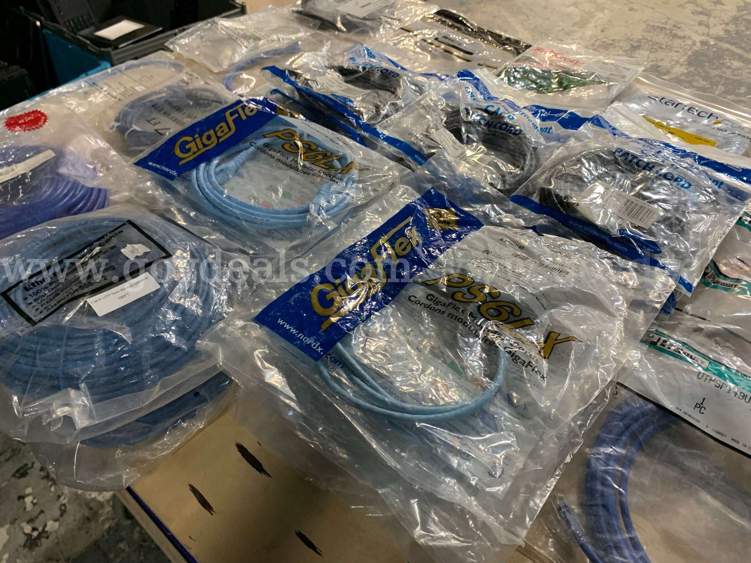 Lot of 47 NEW Cat6 & Cat6A Ethernet Patch Cables – StarTech, Panduit, C2G, Wirewerks, GigaFlex & More   Government Surplus Auction - Photo #2