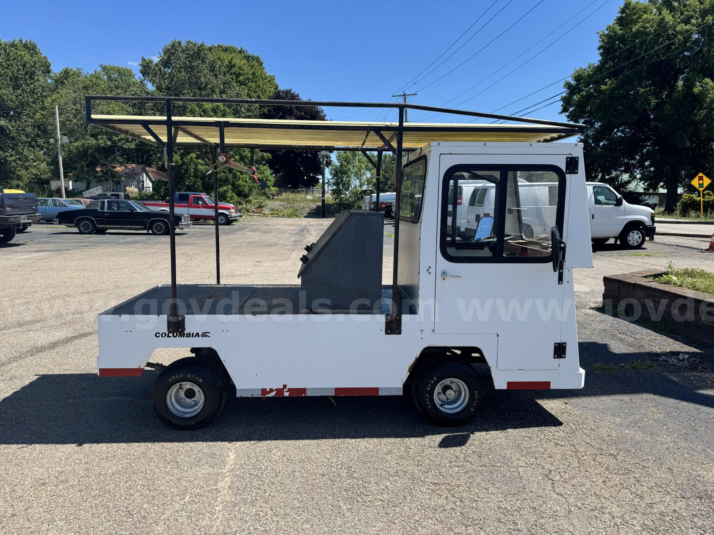 Columbia BC3-L-48 Burden Carrier Cart *NON RUNNING*  BC3-L-48 Government Surplus Auction - Photo #6