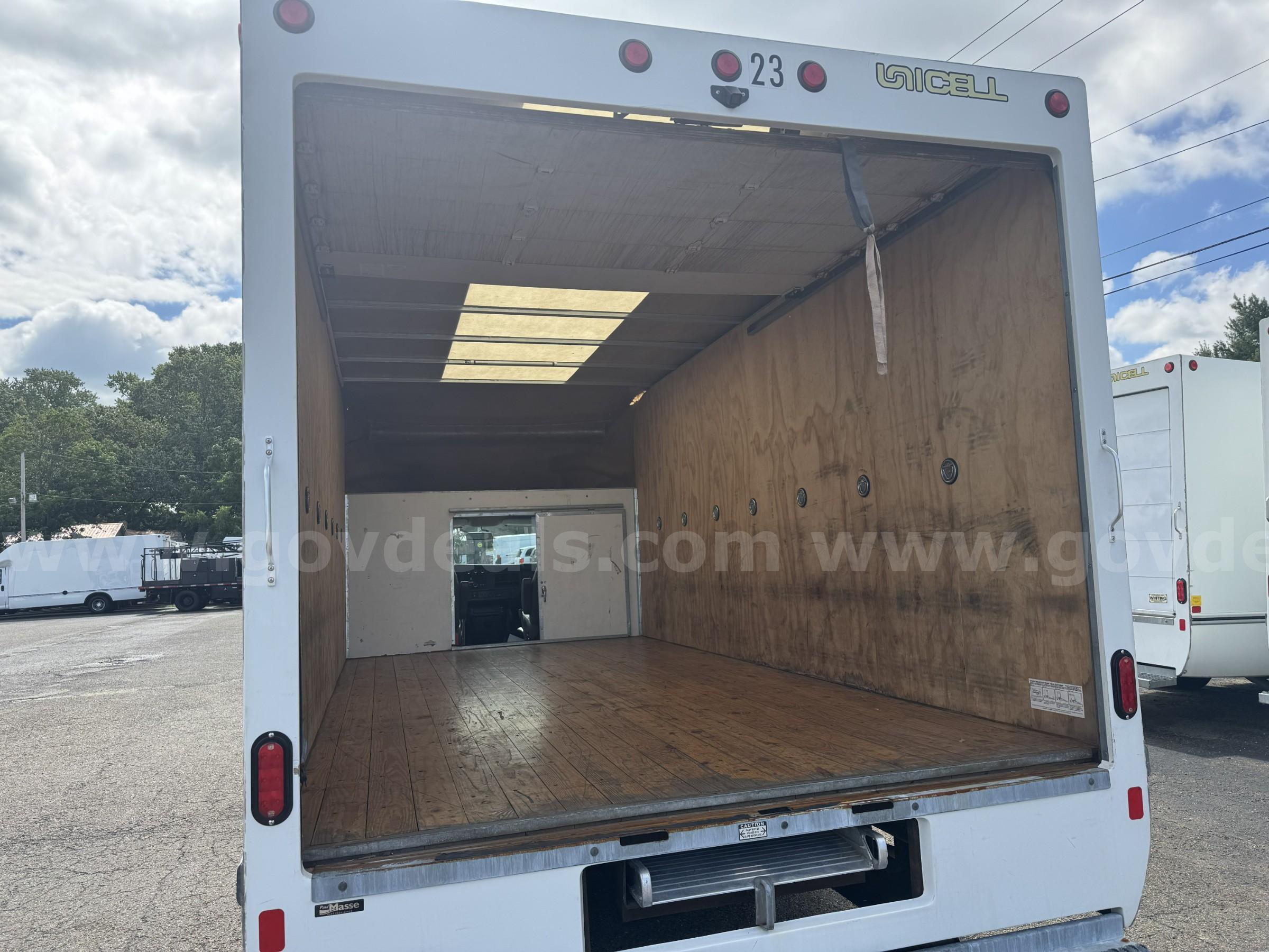 2023 Chevrolet Express Chevrolet Express Government Surplus Auction - Photo #5