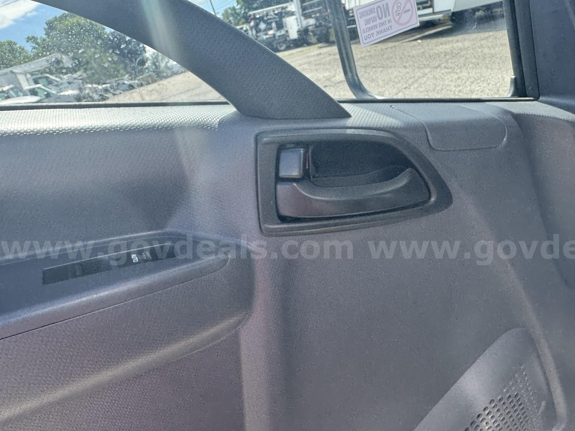 2024 Chevrolet Trucks 5500XD Chevrolet Trucks 5500XD Government Surplus Auction - Photo #5