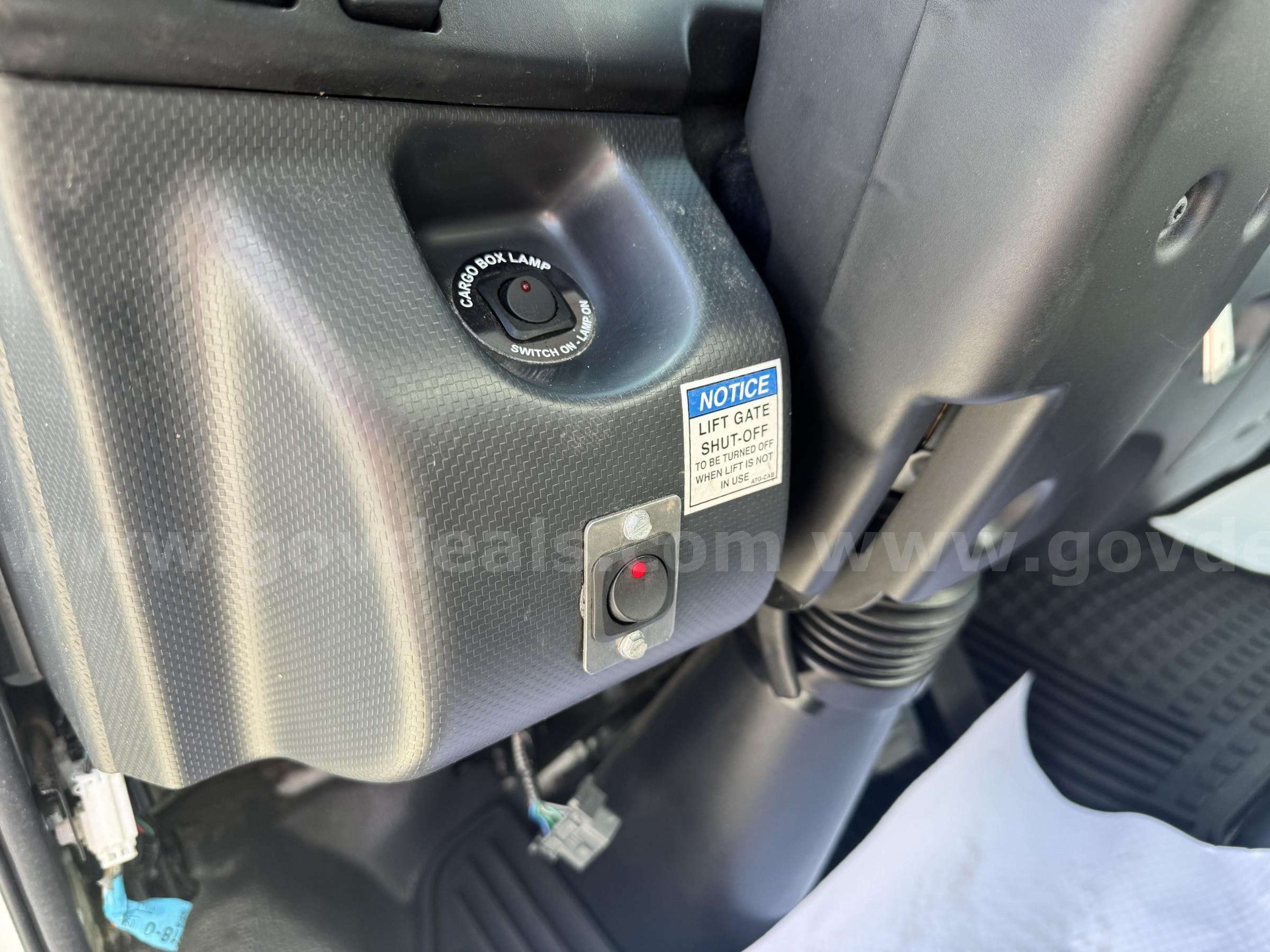2024 Chevrolet Trucks 5500XD Chevrolet Trucks 5500XD Government Surplus Auction - Photo #6