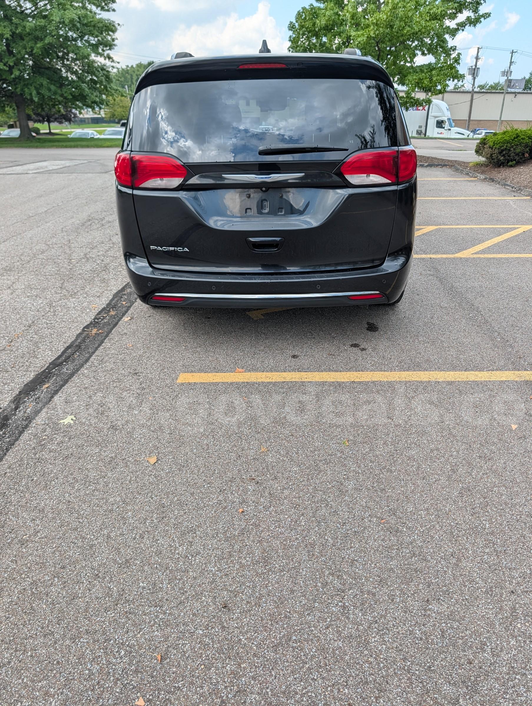 2018 Chrysler Pacifica Chrysler Pacifica Government Surplus Auction - Photo #6