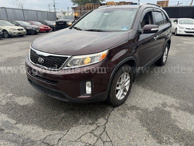 2015 Kia Sorento Kia Sorento Government Surplus Auction - Photo #6
