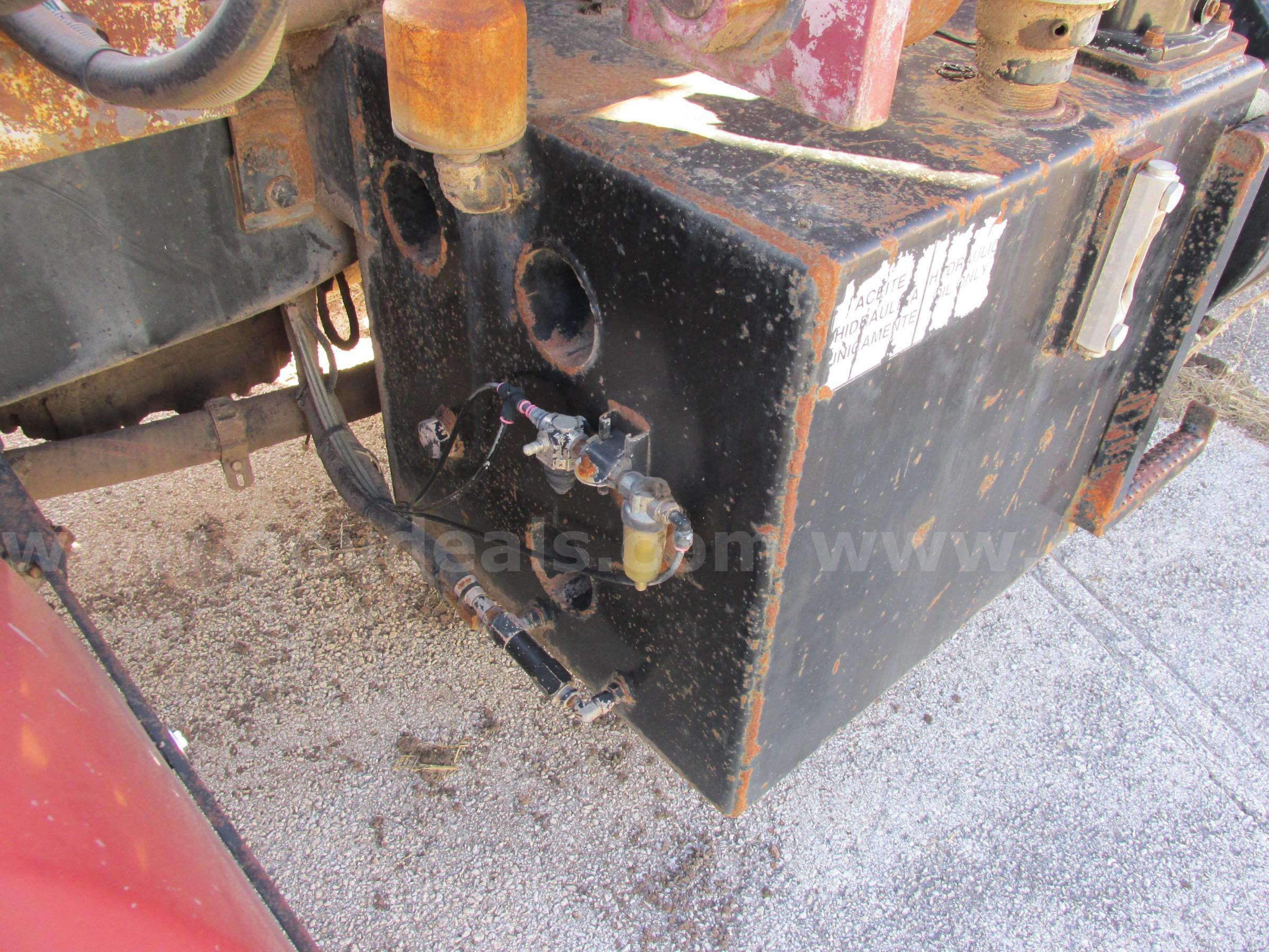1998 Volvo Xpeditor WX Volvo Xpeditor WX Government Surplus Auction - Photo #6