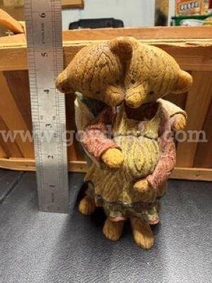 Vintage, Boyds Expecting Mother Bear Collectible   Government Surplus Auction - Photo #5