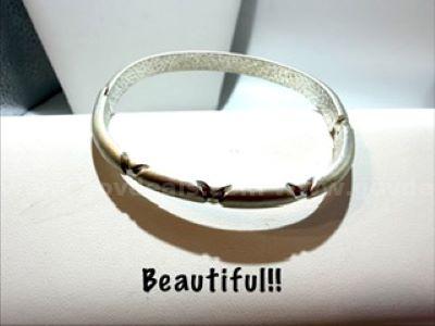 Radiant, Rhodium Filled (Silver), 7”, Hinged Bangle Bracelet