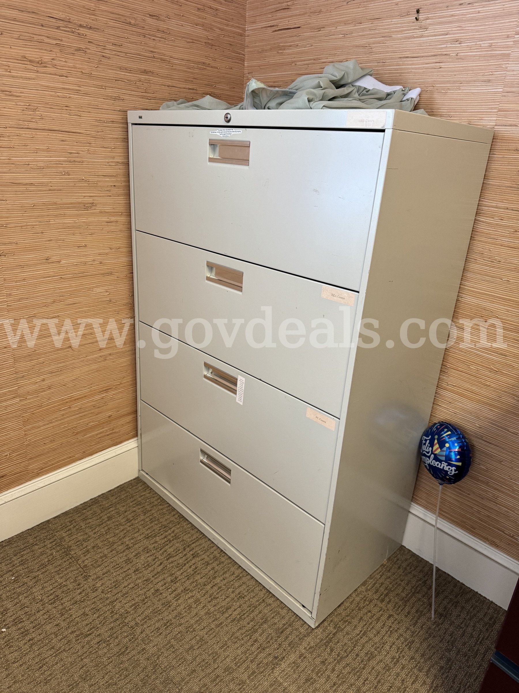 Lot of Steel Cabinets   Government Surplus Auction - Photo #4