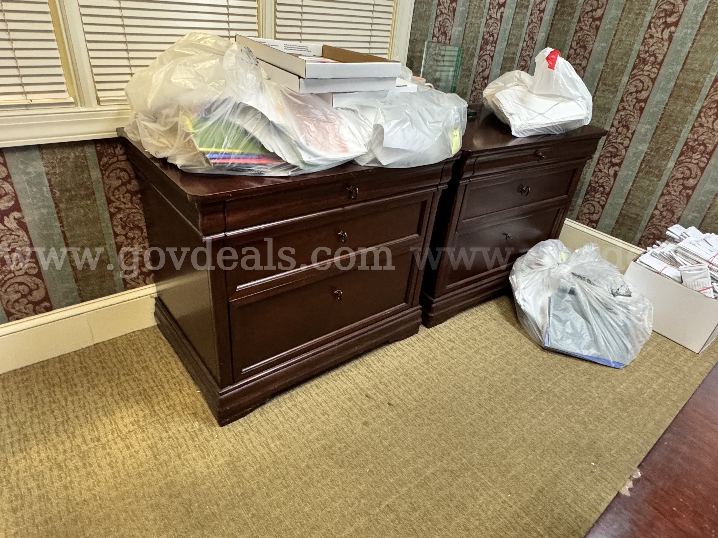 Used Office Furniture Room 1   Government Surplus Auction - Photo #2