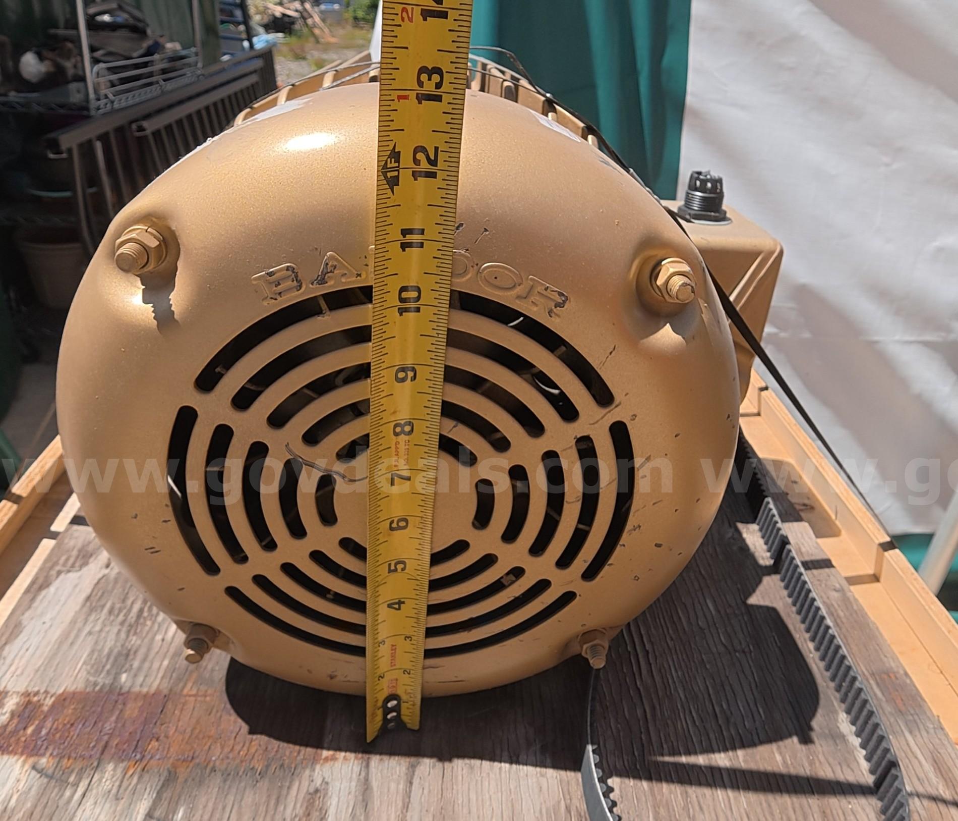 Baldor 3-PH 15-amp Super-E motor   Government Surplus Auction - Photo #4
