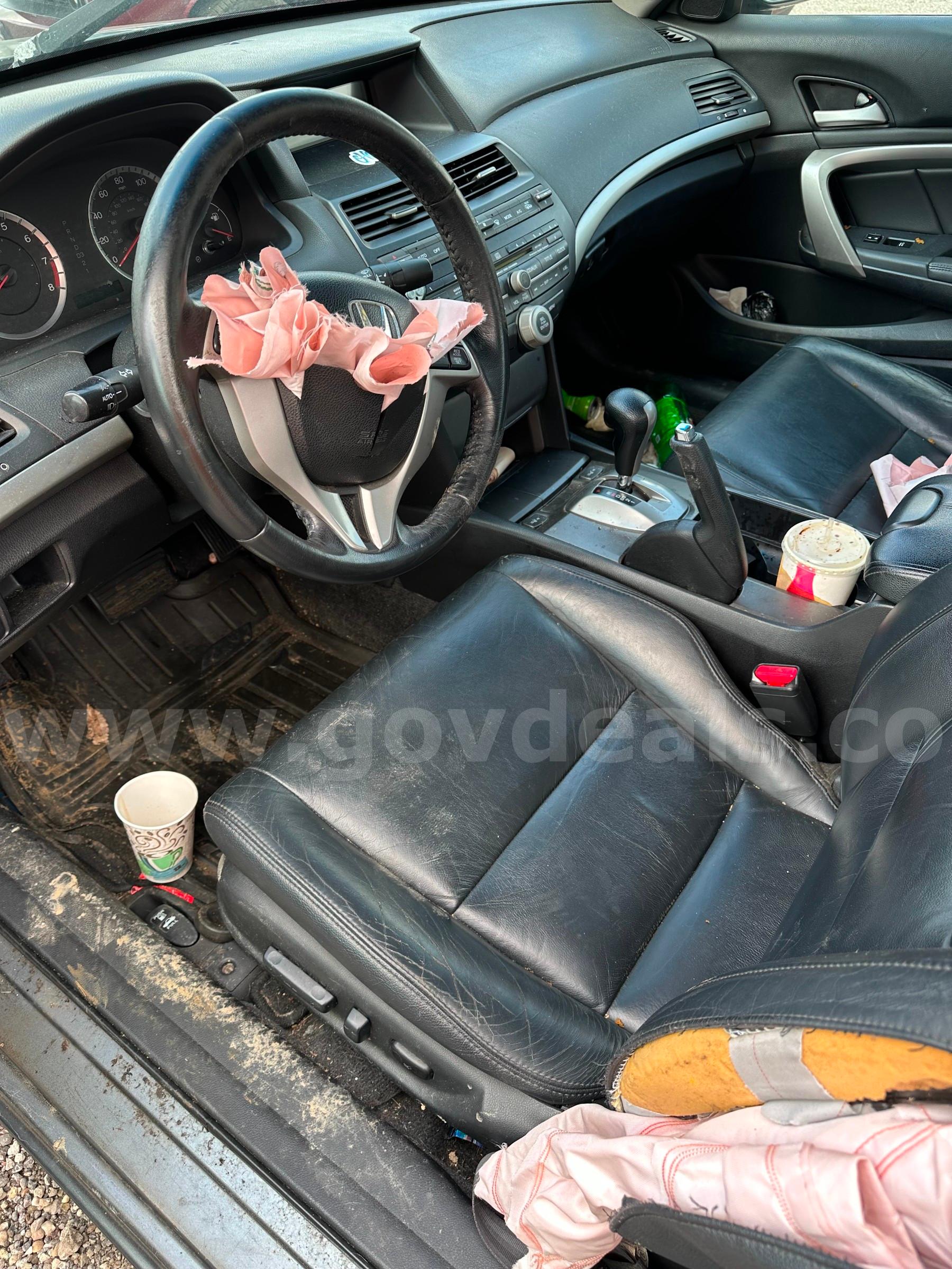 2009 Honda Accord EX-L Coupe AT Honda Accord Government Surplus Auction - Photo #5
