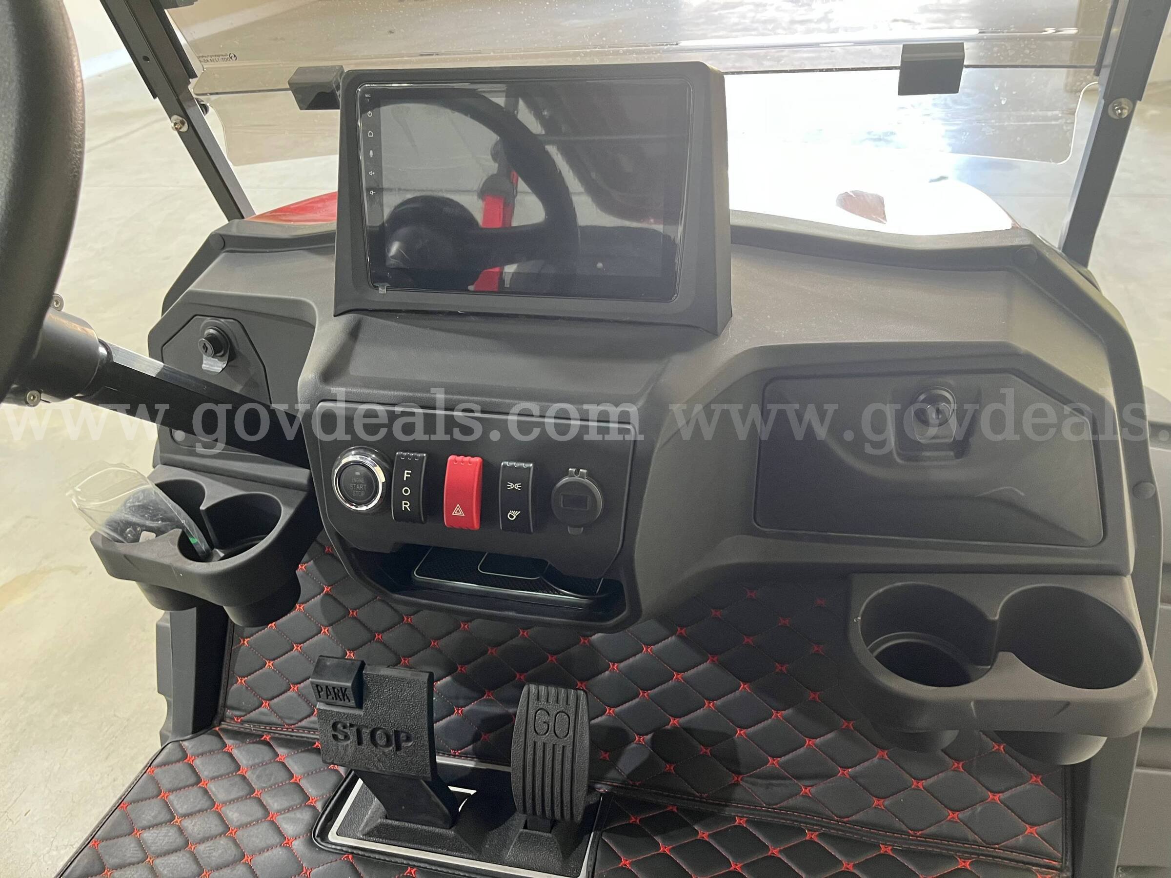 NEW KK 2+2 4-Passenger Electric Golf Cart, 0 Miles, 48V 150AH Lithium Battery KK 150AH Government Surplus Auction - Photo #5