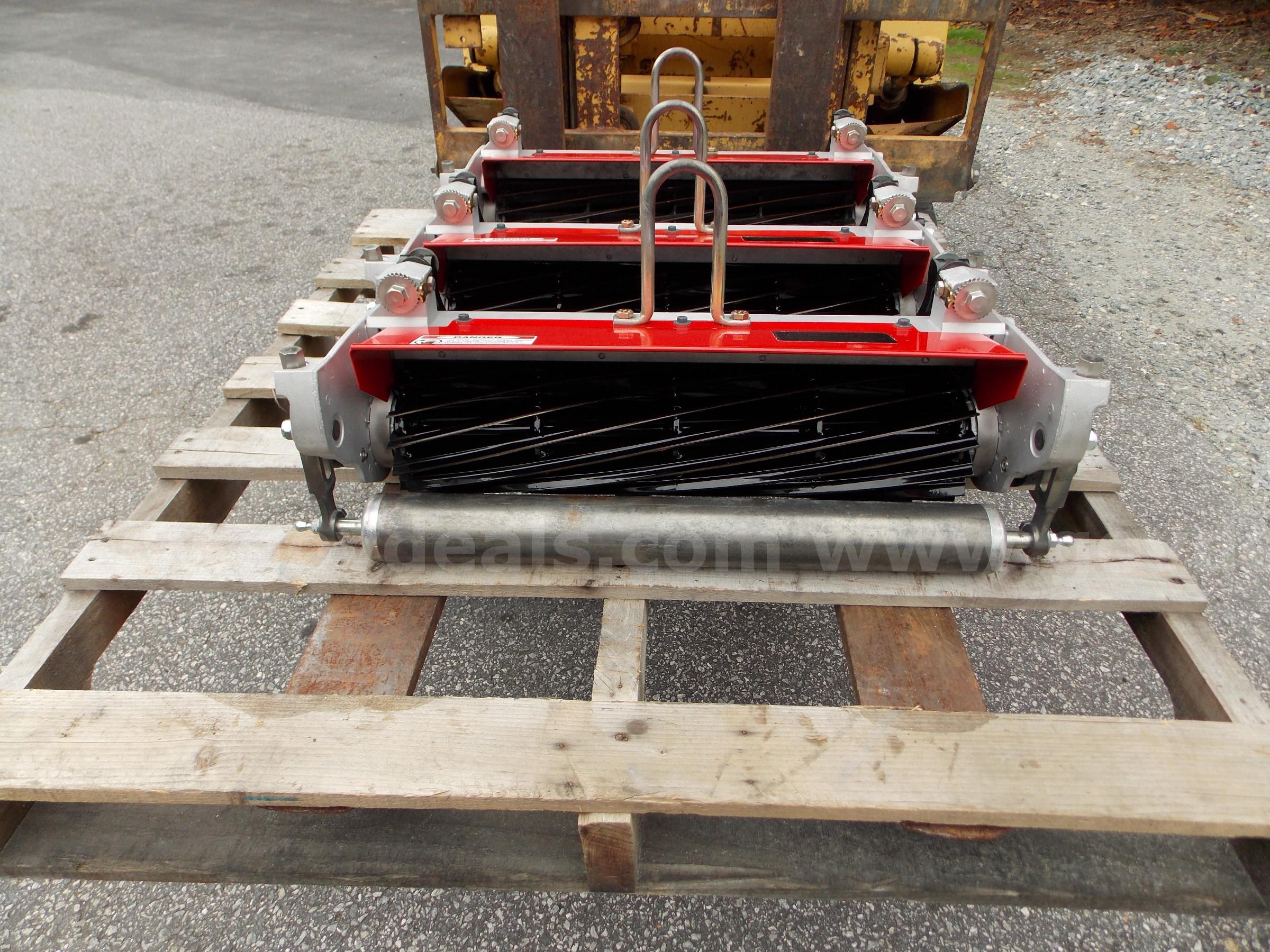 REBUILT Toro Greensmaster 3150 11 Blade DPA Reels TORO 3150 Government Surplus Auction - Photo #3