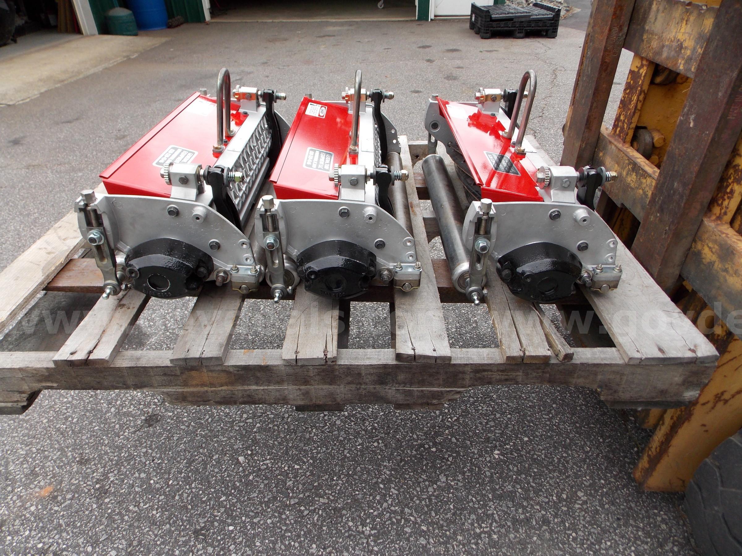 REBUILT Toro Greensmaster 3150 11 Blade DPA Reels TORO 3150 Government Surplus Auction - Photo #5