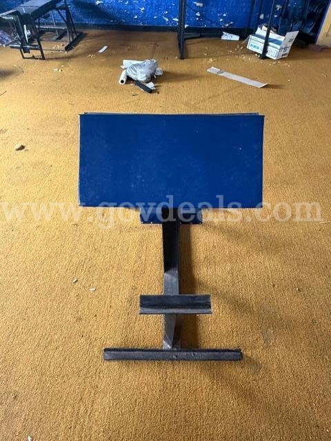 Lot of Weight Benches, Weights, and Lifting Equipment   Government Surplus Auction - Photo #2