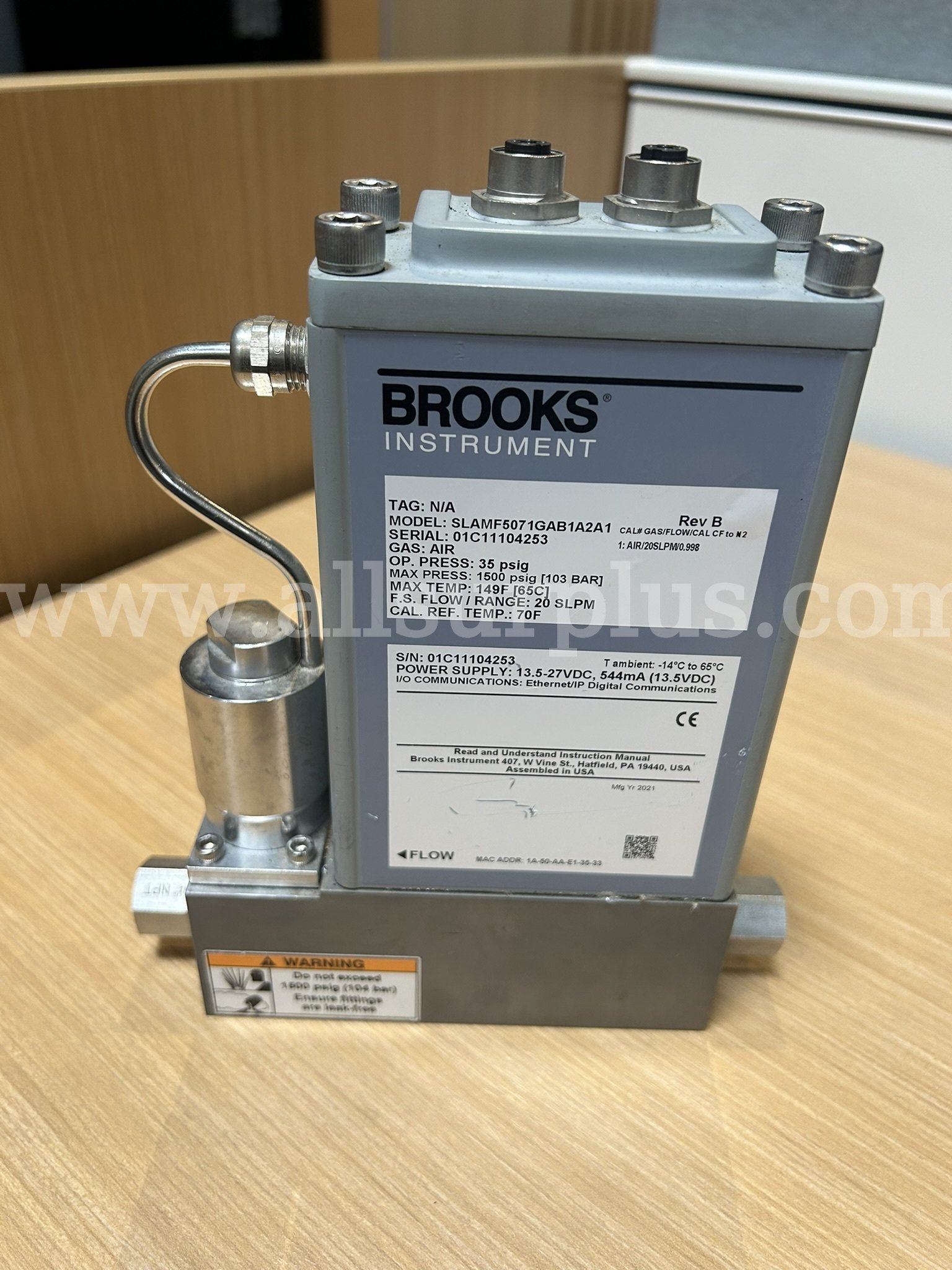 Brooks Digital Gas MFC for Air at 20 SLPM MFC Model: SLAMF5071GAB1A2A1 Brooks SLAMF5 Government Surplus Auction - Primary Photo