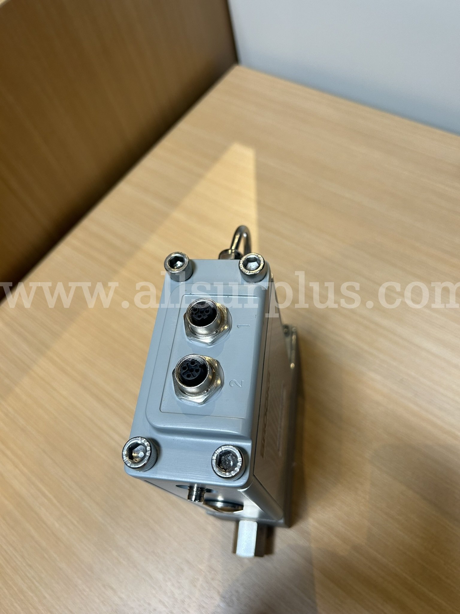 Brooks Digital Gas MFC for Air at 40 SLPM MFC Model: SLAMF5071GAB1A2A1   Government Surplus Auction - Photo #5