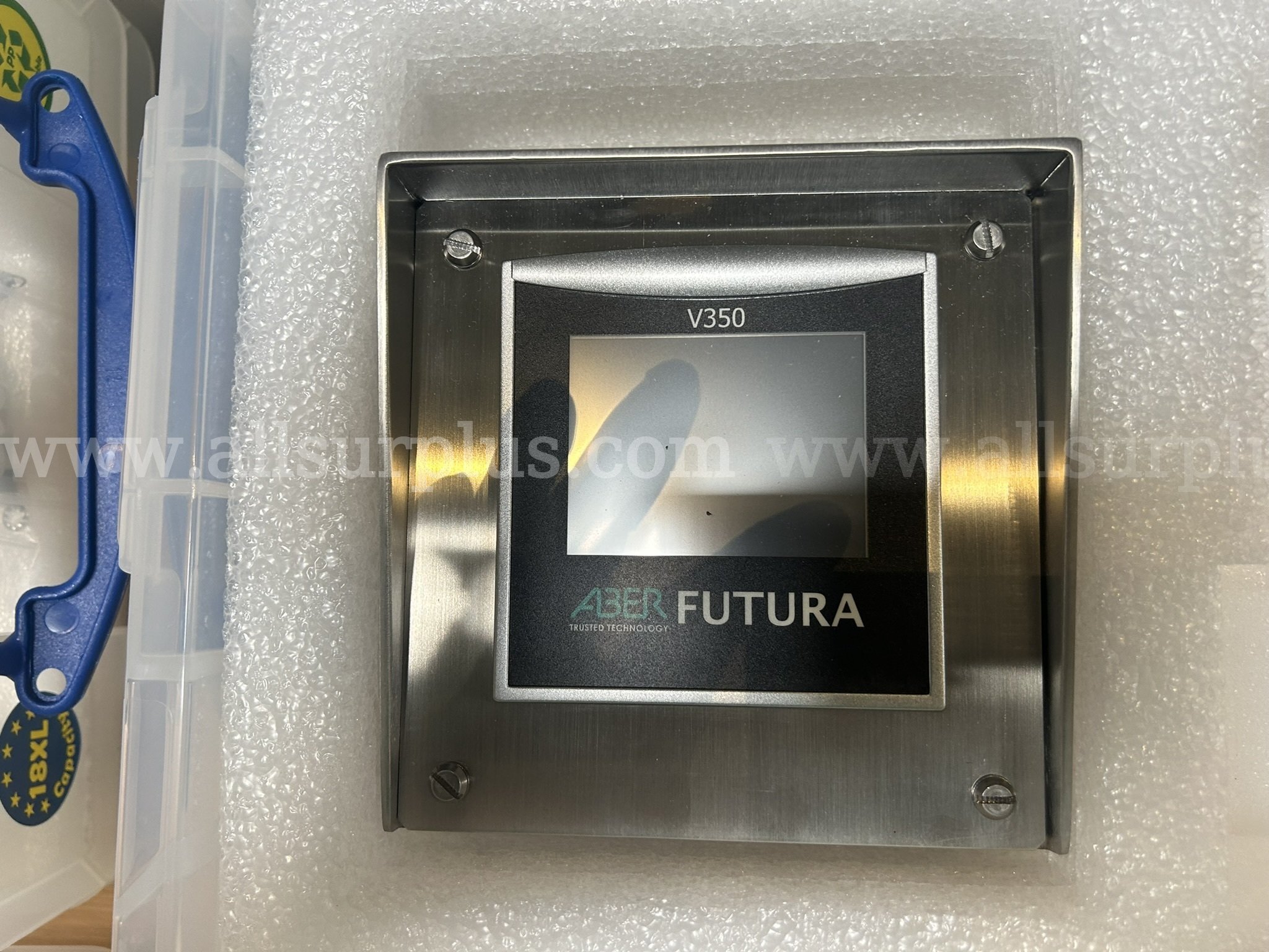 Set of 4 UNUSED ABER FUTURA Probes with wall mount   Government Surplus Auction - Photo #5