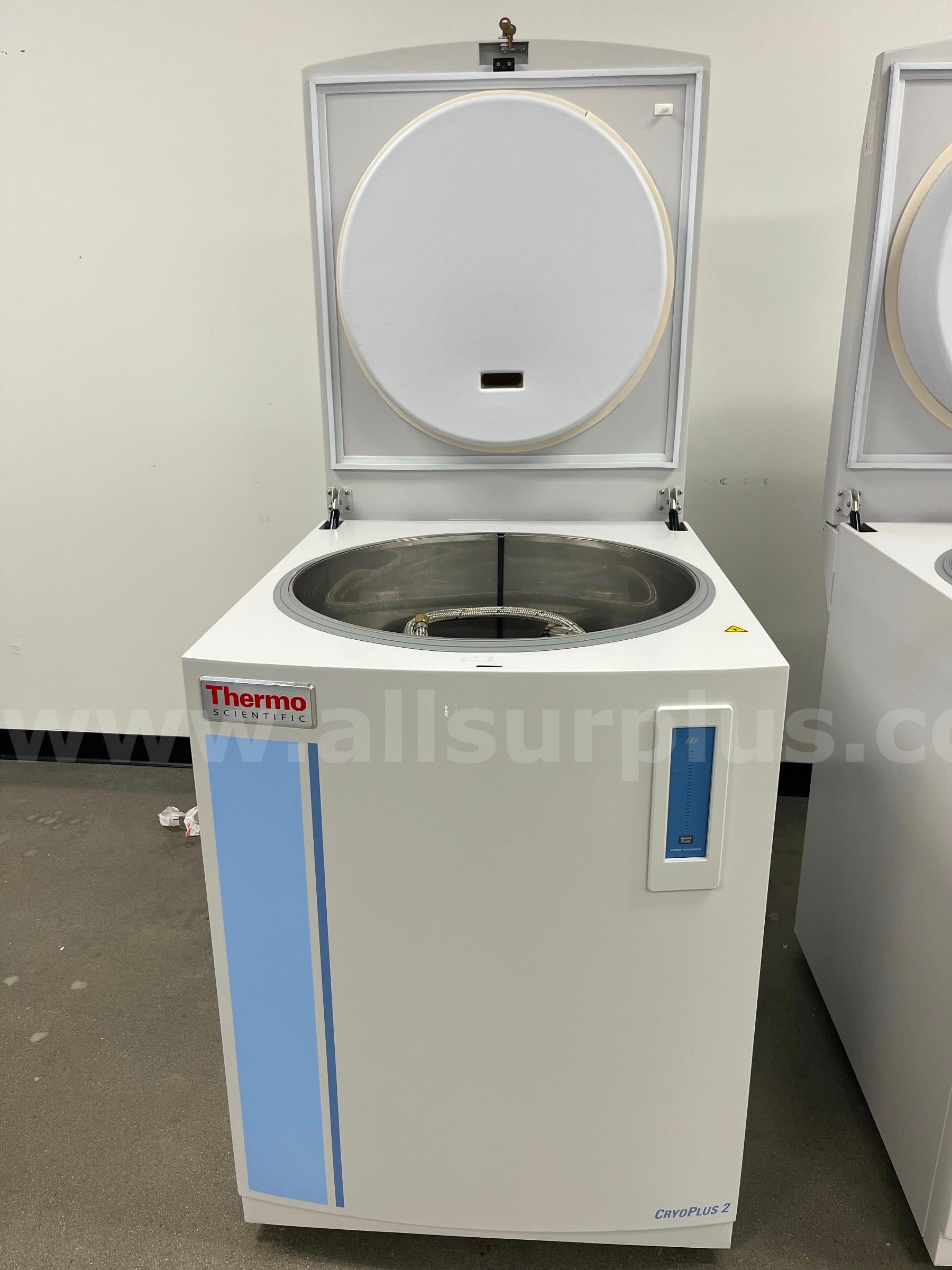 Thermo Scientific 7402 Cryogenic Freezer, 200L *No Reserve* Thermo Scientific 7402 Government Surplus Auction - Primary Photo