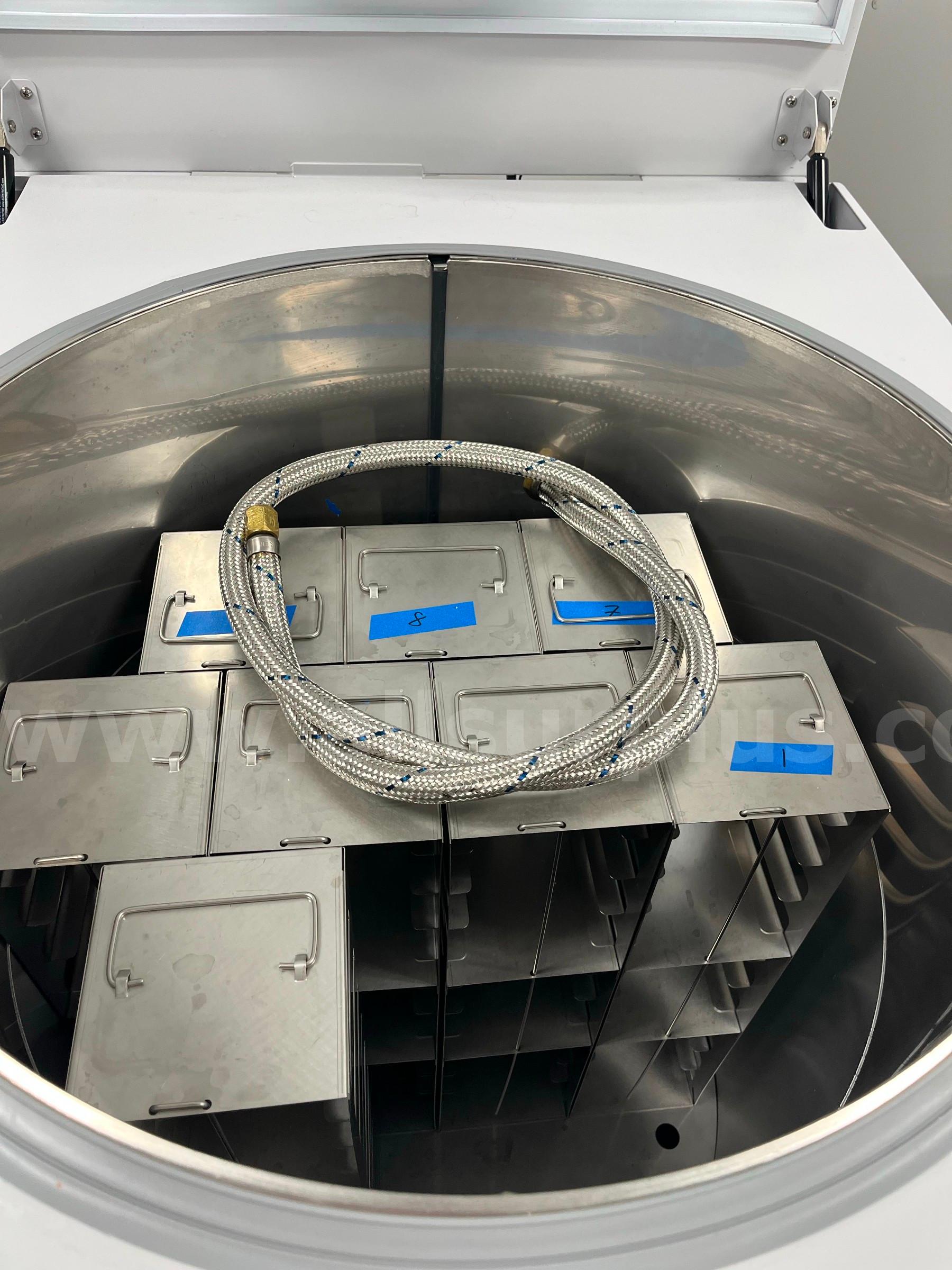 Thermo Scientific 7402 Cryogenic Freezer, 200L *No Reserve* Thermo Scientific 7402 Government Surplus Auction - Photo #3