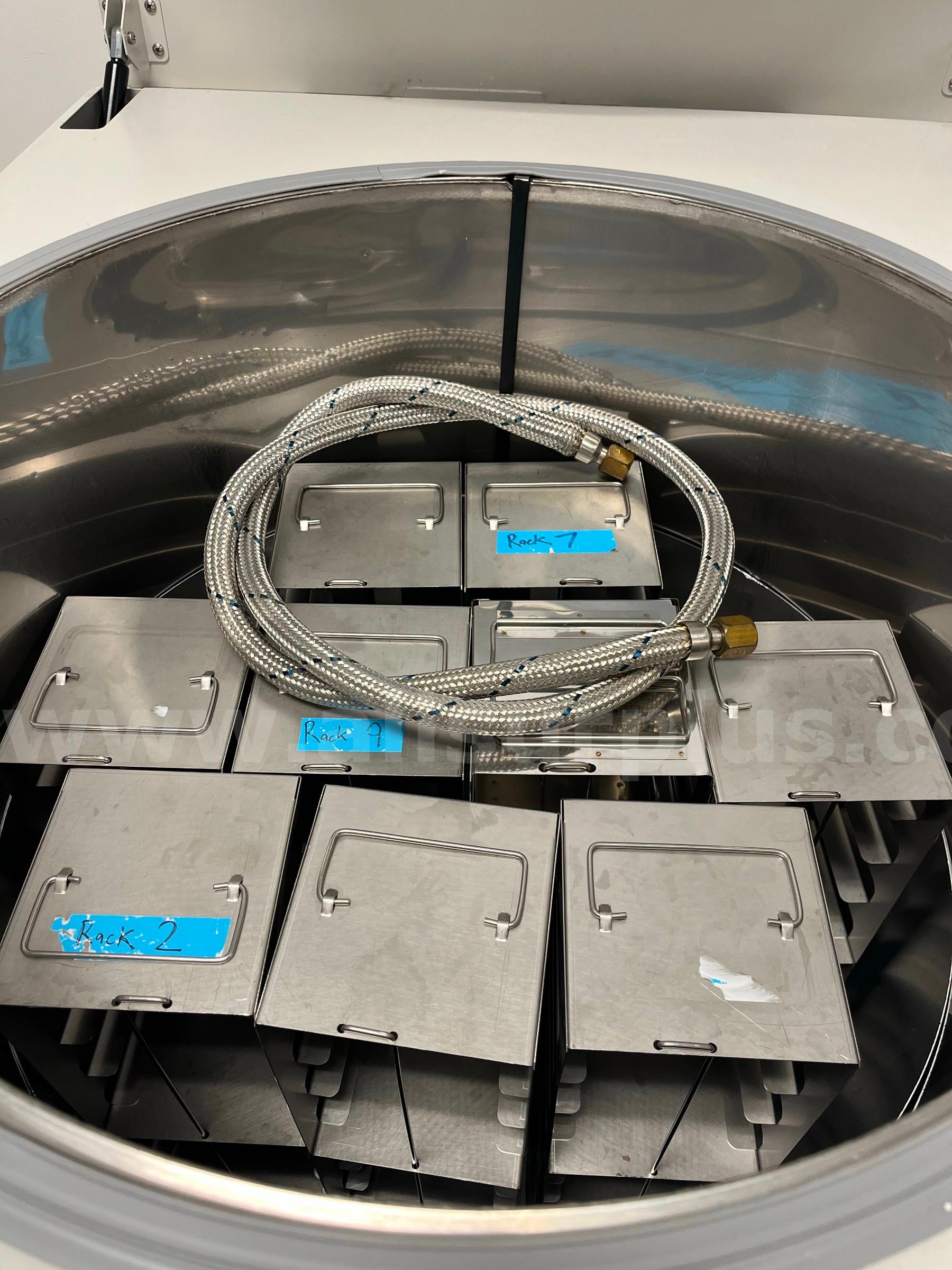 Thermo Scientific 7402 Cryogenic Freezer, 200L *No Reserve* Thermo Scientific 7402 Government Surplus Auction - Photo #3