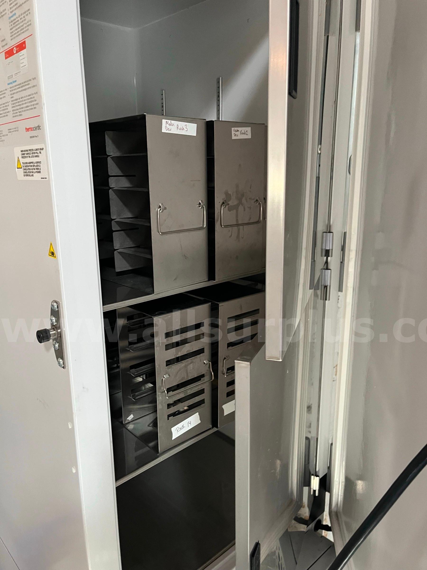 ThermoScientific -80C Freezer, Model TSX40086A *No Reserve*  TSX40086A Government Surplus Auction - Photo #4