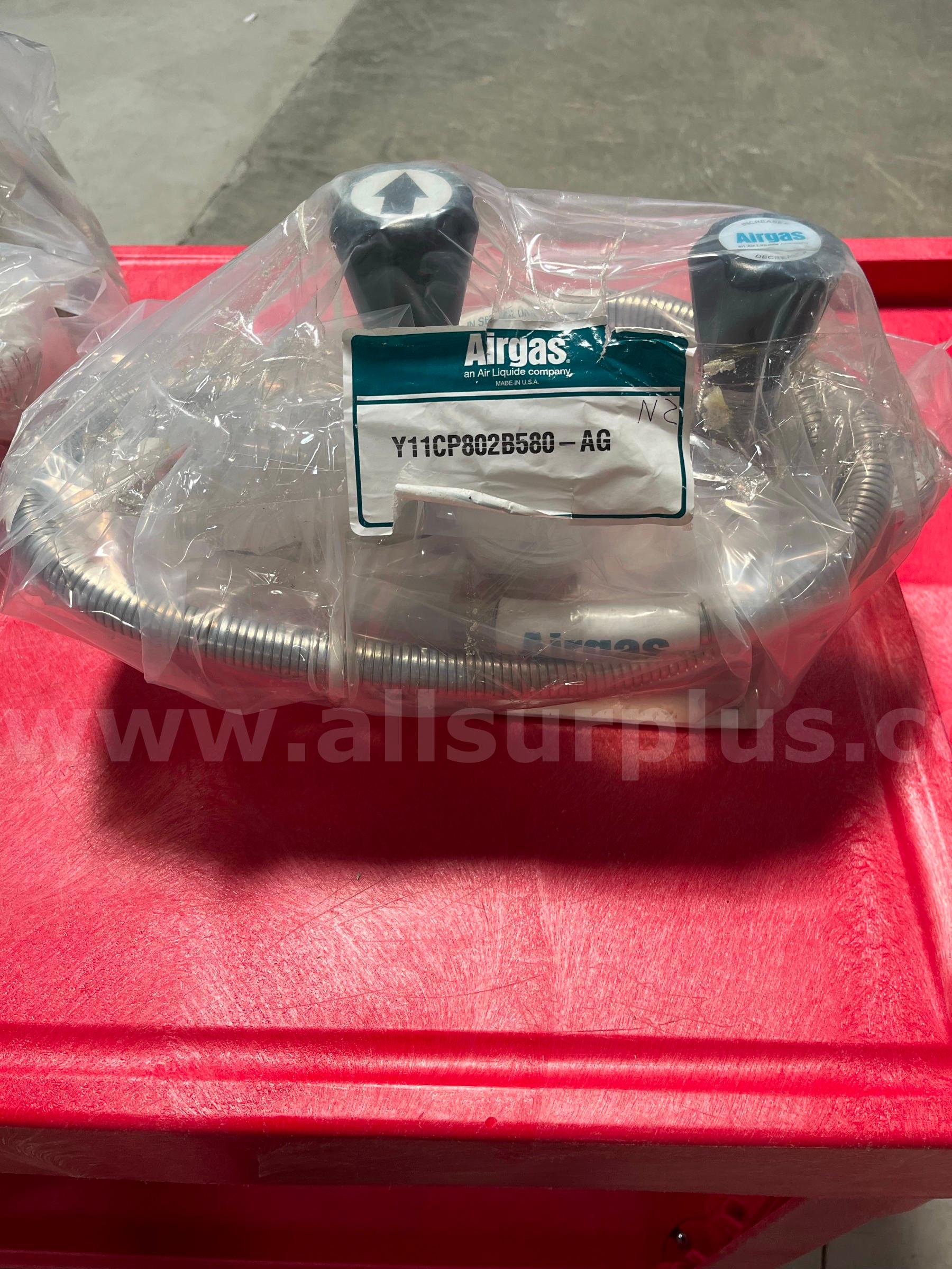 Airgas N2 Manifold, Y11CP802B580-AG (N2)  Y11CP802B580-AG (N2) Government Surplus Auction - Primary Photo