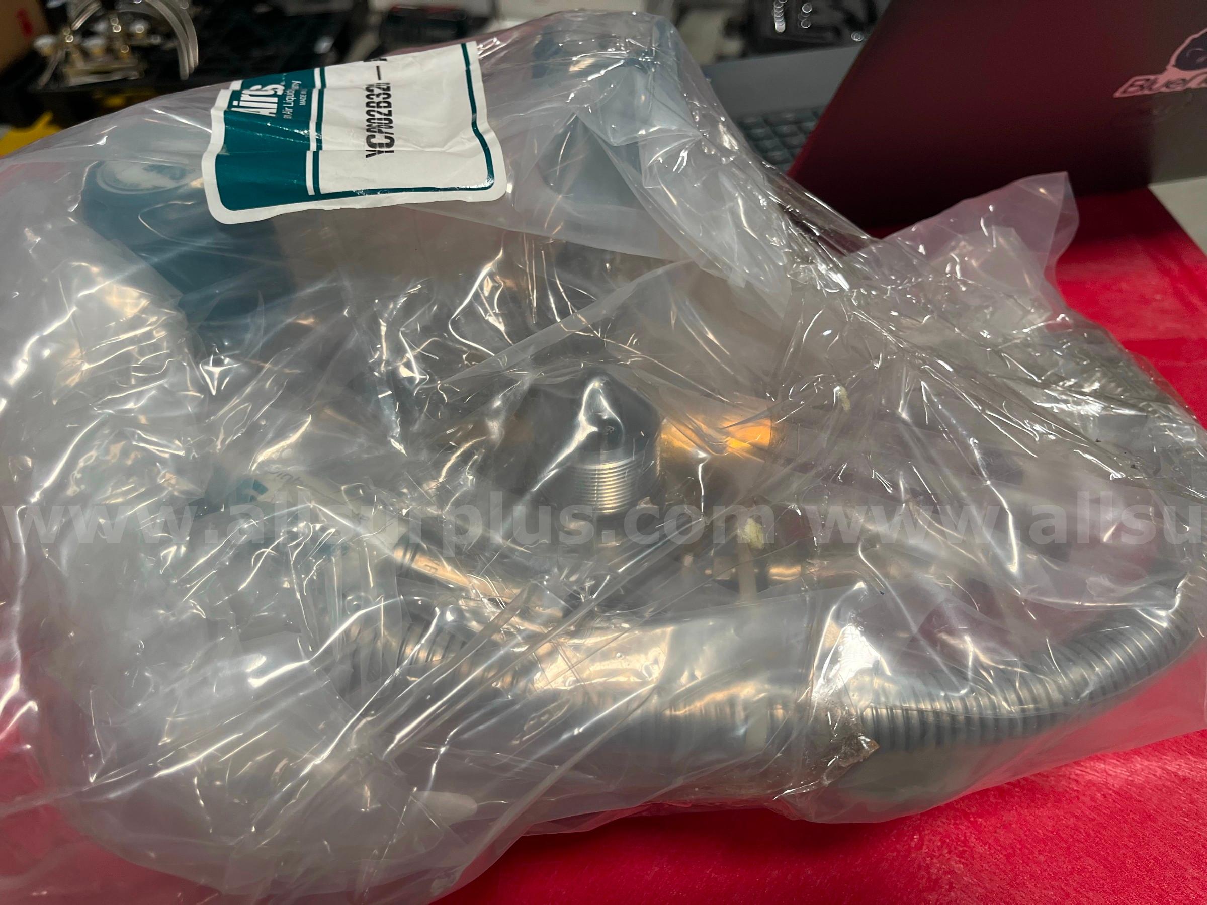 Airgas CO2 Manifold Y11CP602B320-AG   Government Surplus Auction - Photo #2
