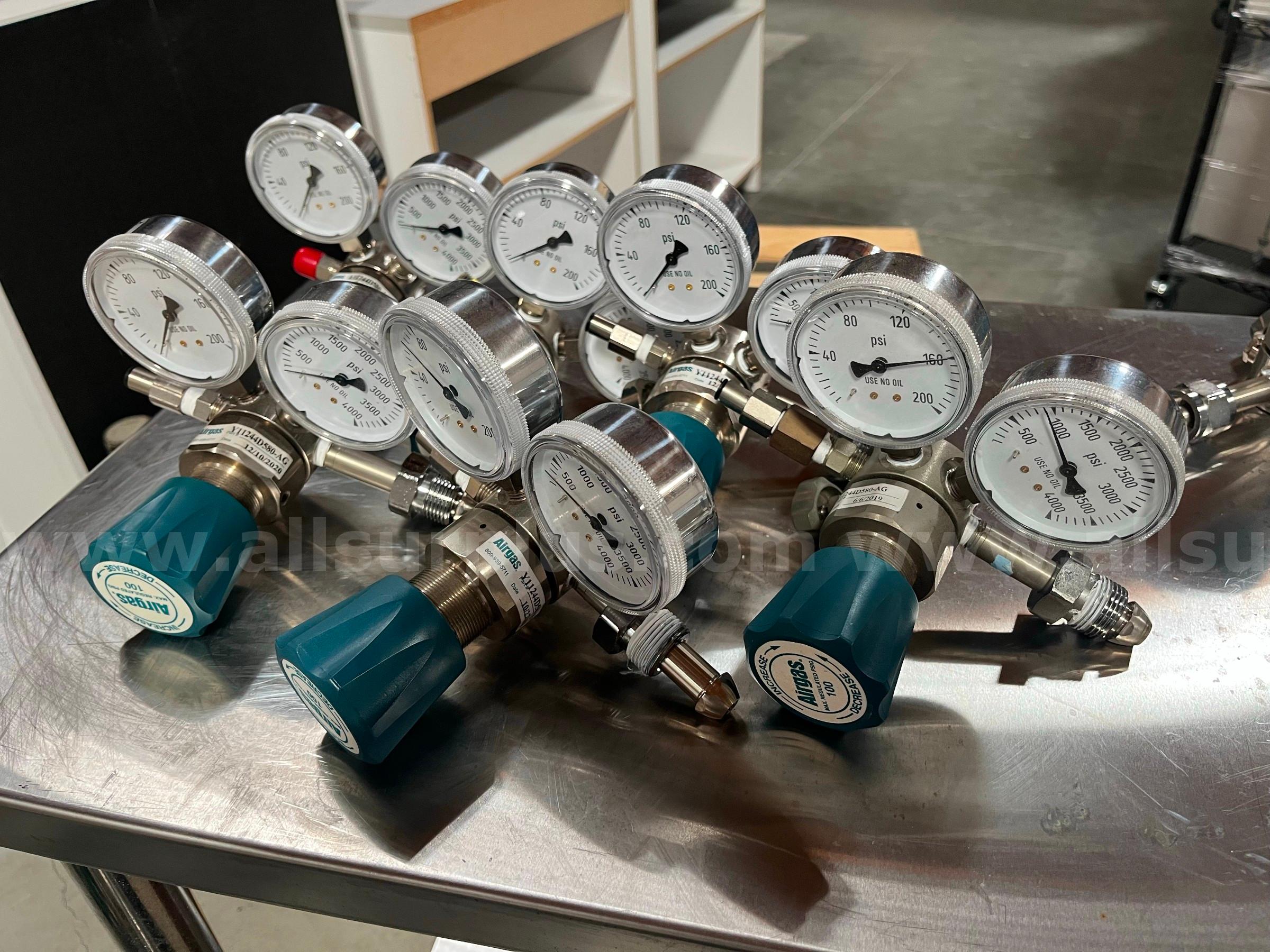 Airgas Manifold; Y11244D580 (N2), 6 each   Government Surplus Auction - Photo #2