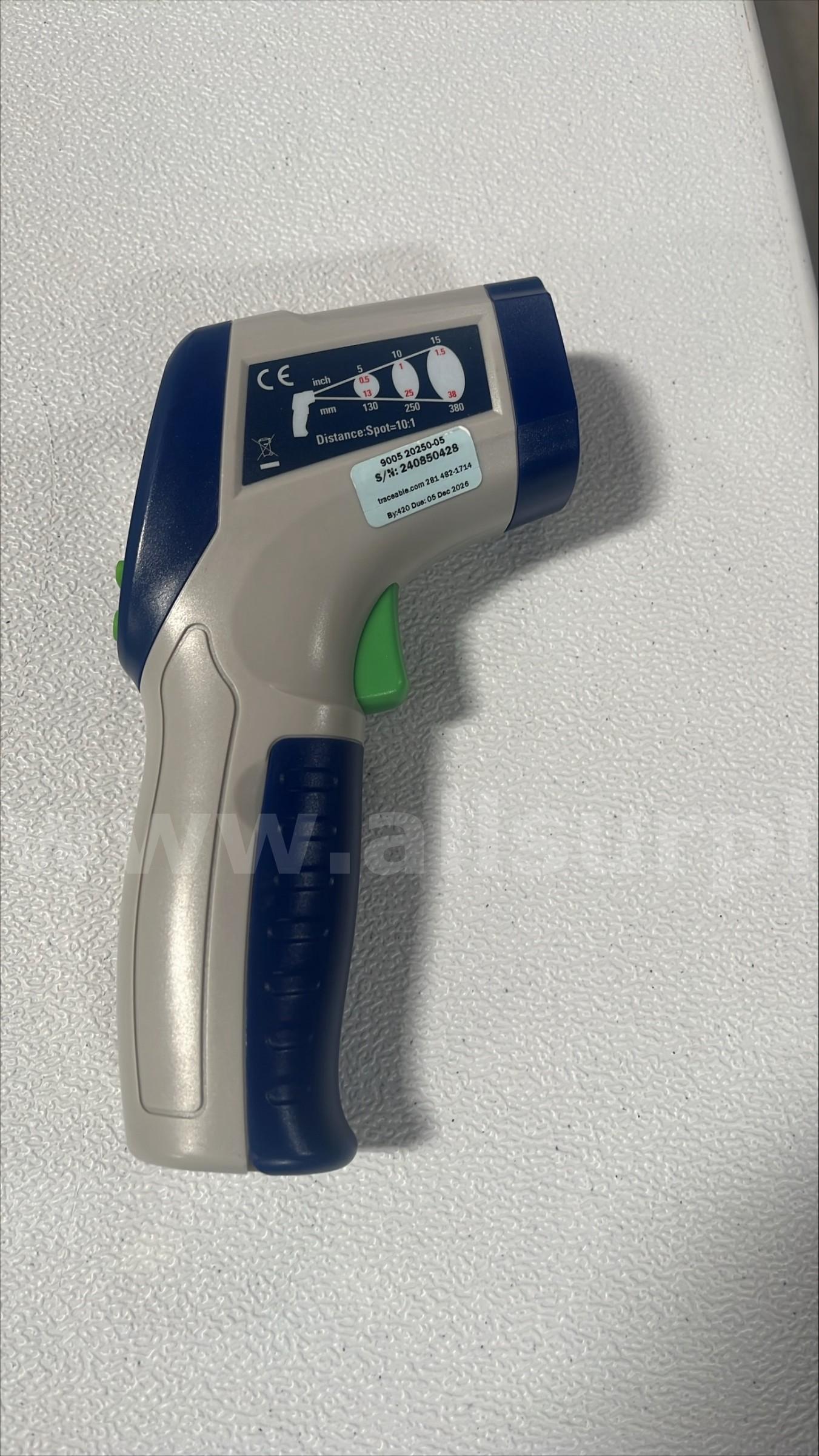 Traceable Thermometers, 3 sizes, 10 each; 1 infrared Thermometer FISHER/Traceable See Description Government Surplus Auction - Photo #4