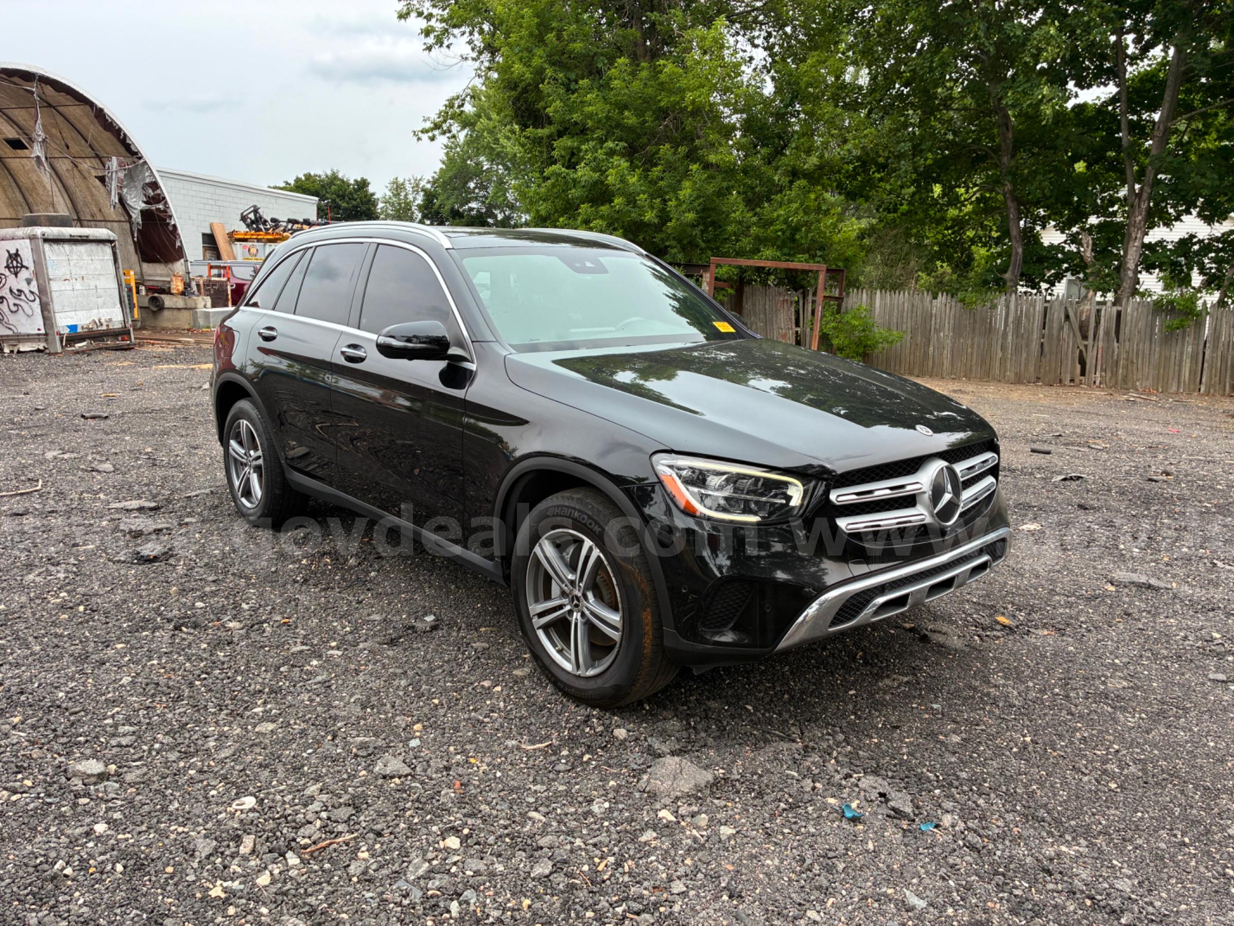2022 Mercedes-Benz GLC-300